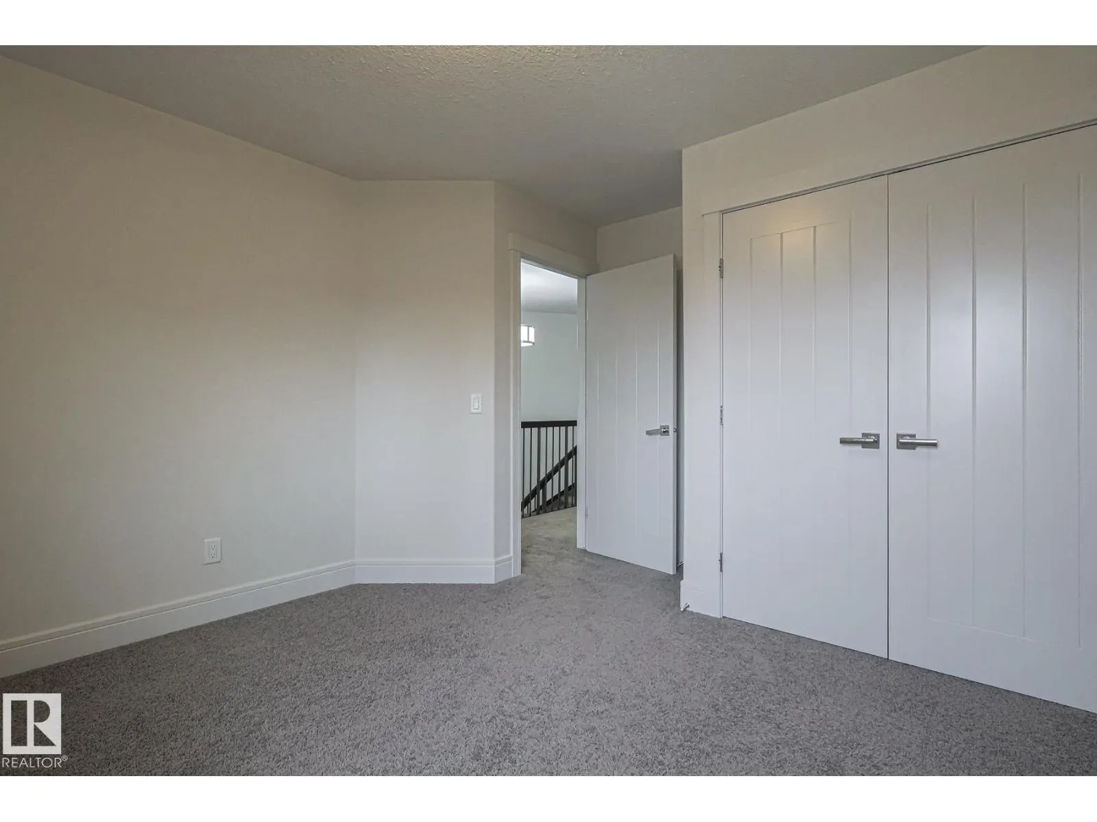 3167 WINSPEAR CR SW SW