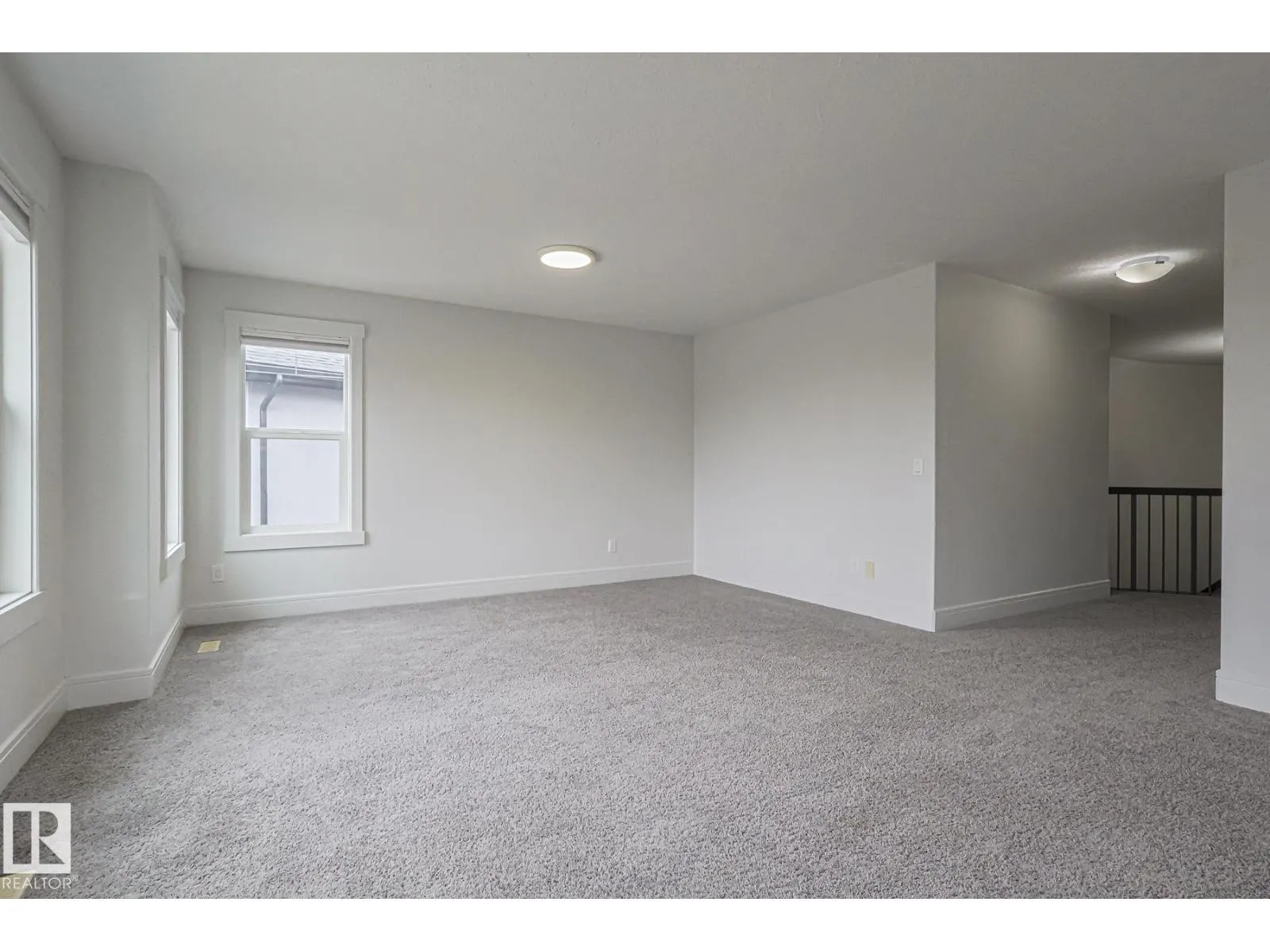 3167 WINSPEAR CR SW SW