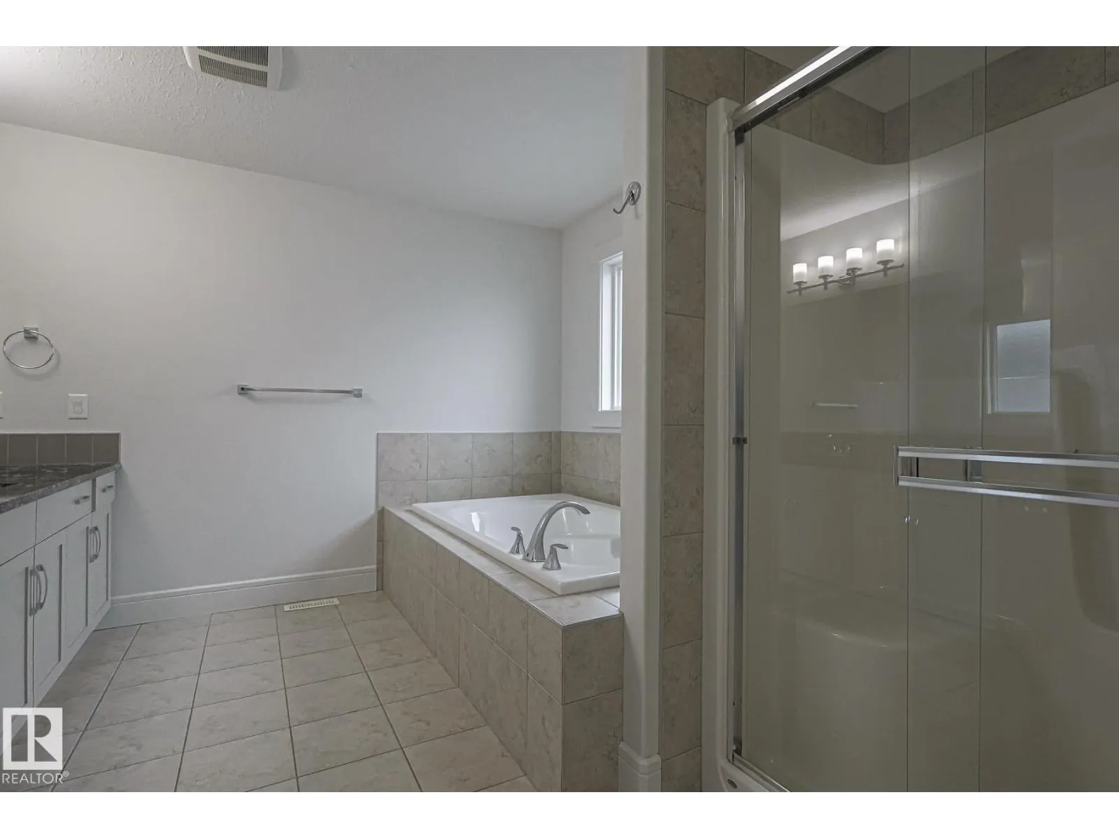 3167 WINSPEAR CR SW SW