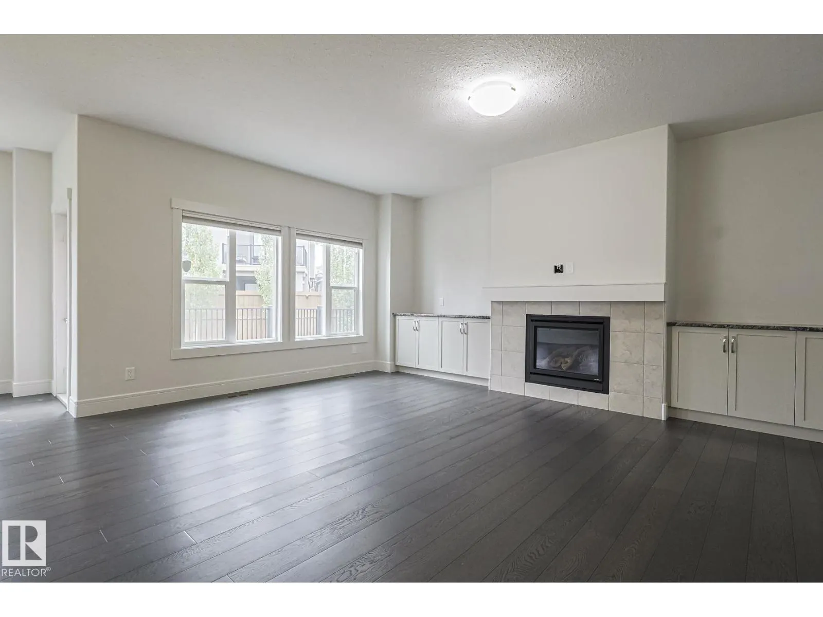 3167 WINSPEAR CR SW SW