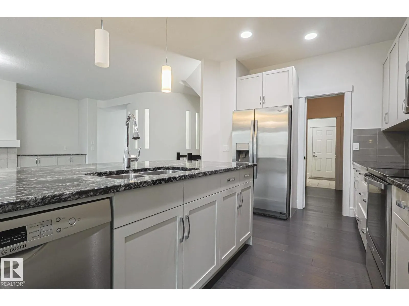 3167 WINSPEAR CR SW SW