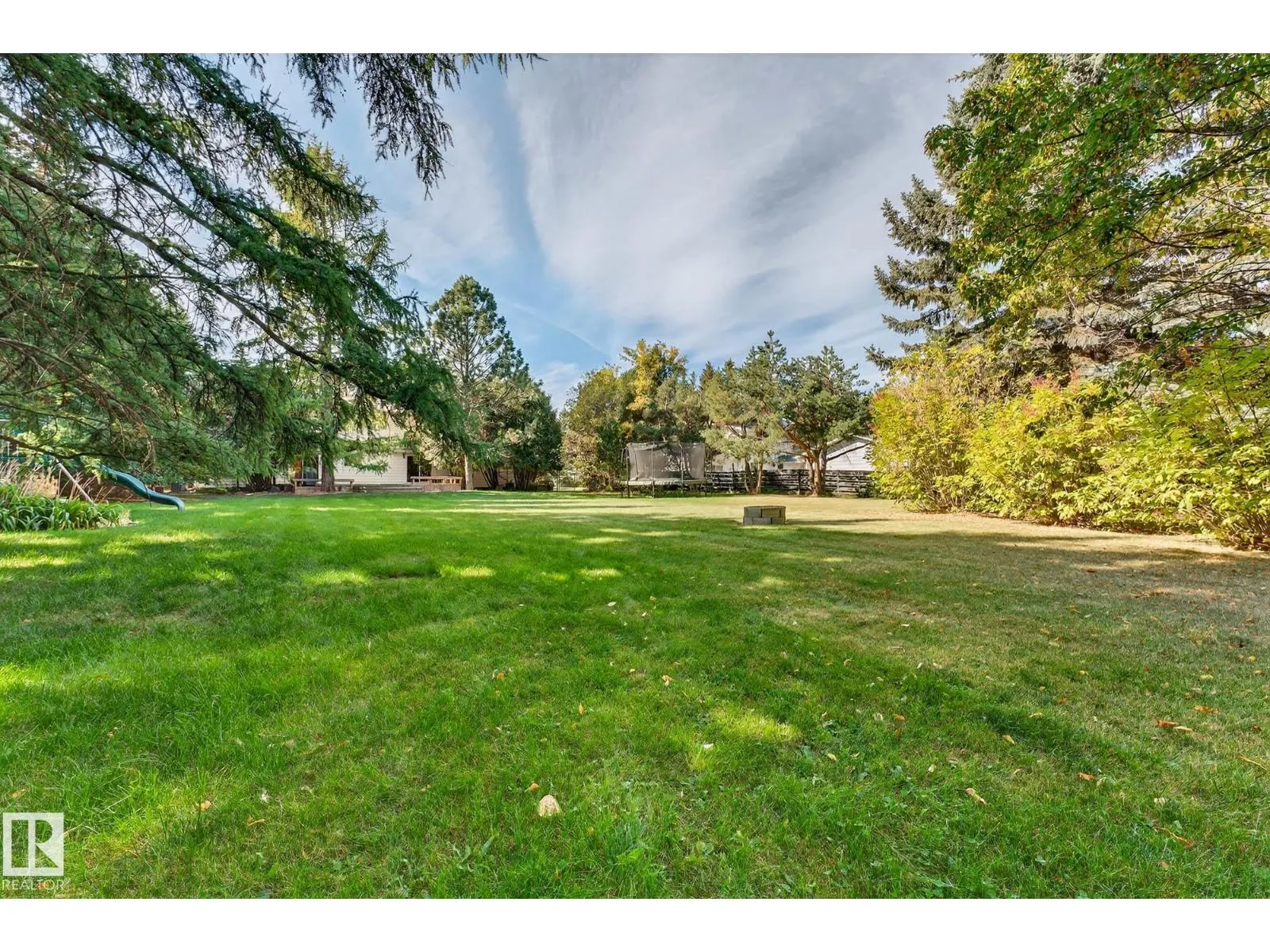 116 GRANDISLE WY NW