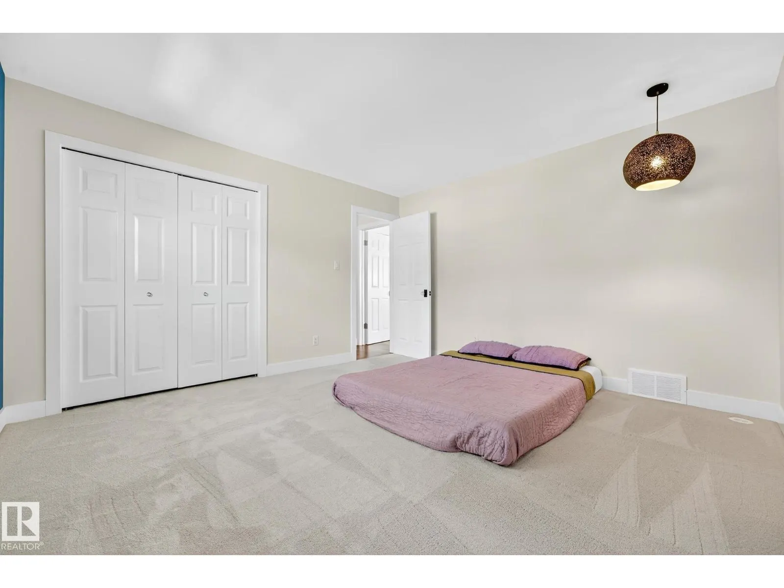 116 GRANDISLE WY NW
