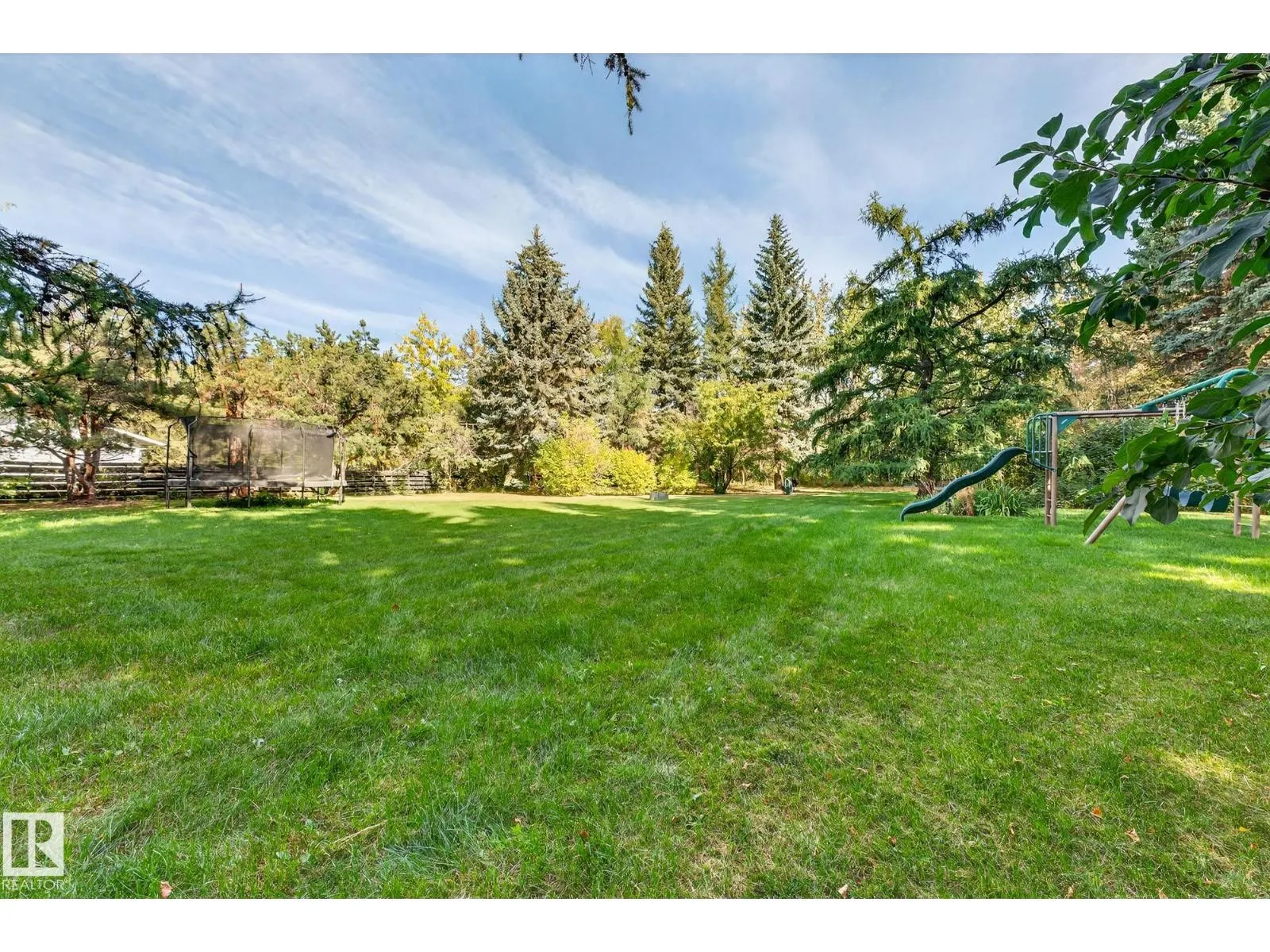 116 GRANDISLE WY NW