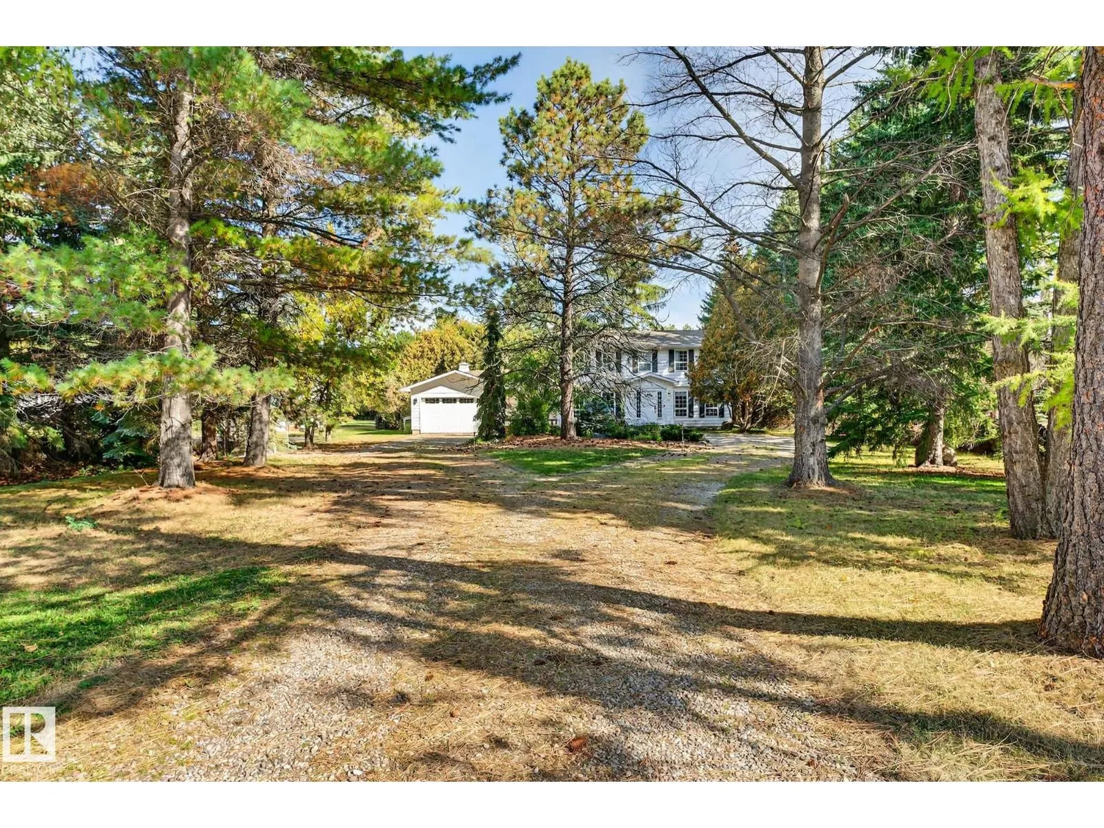 116 GRANDISLE WY NW