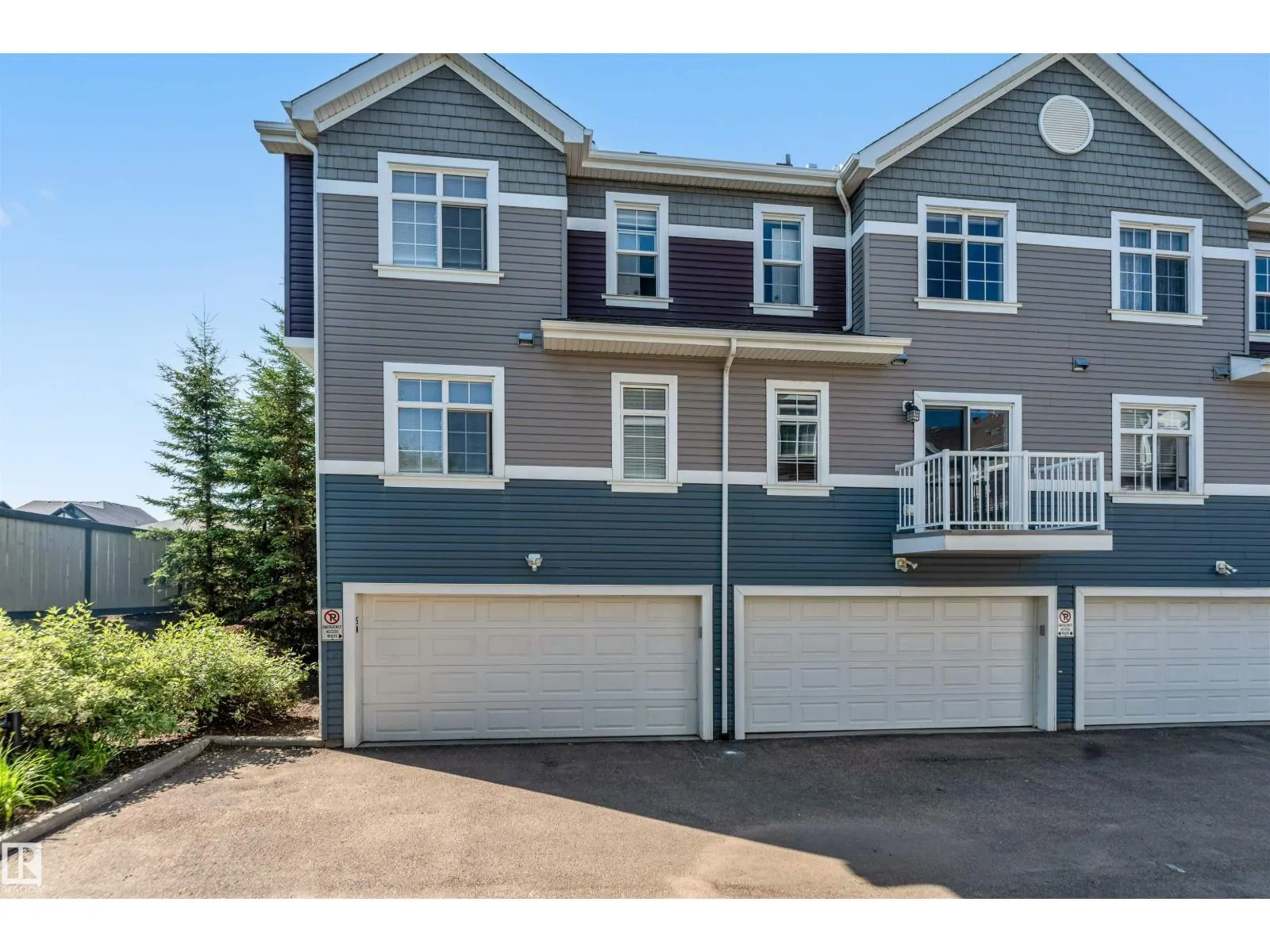 #50 9151 Shaw WY SW