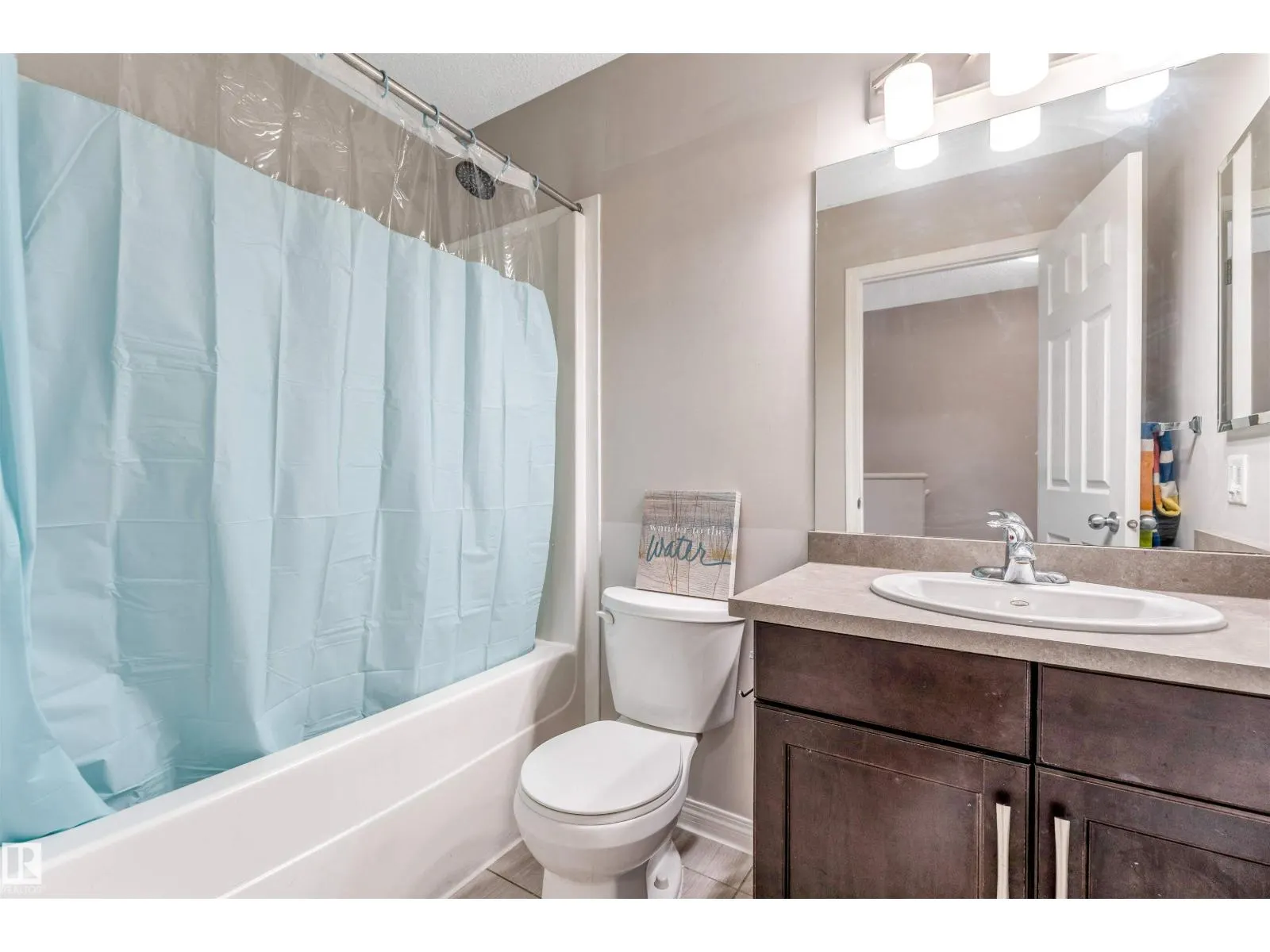 #50 9151 Shaw WY SW
