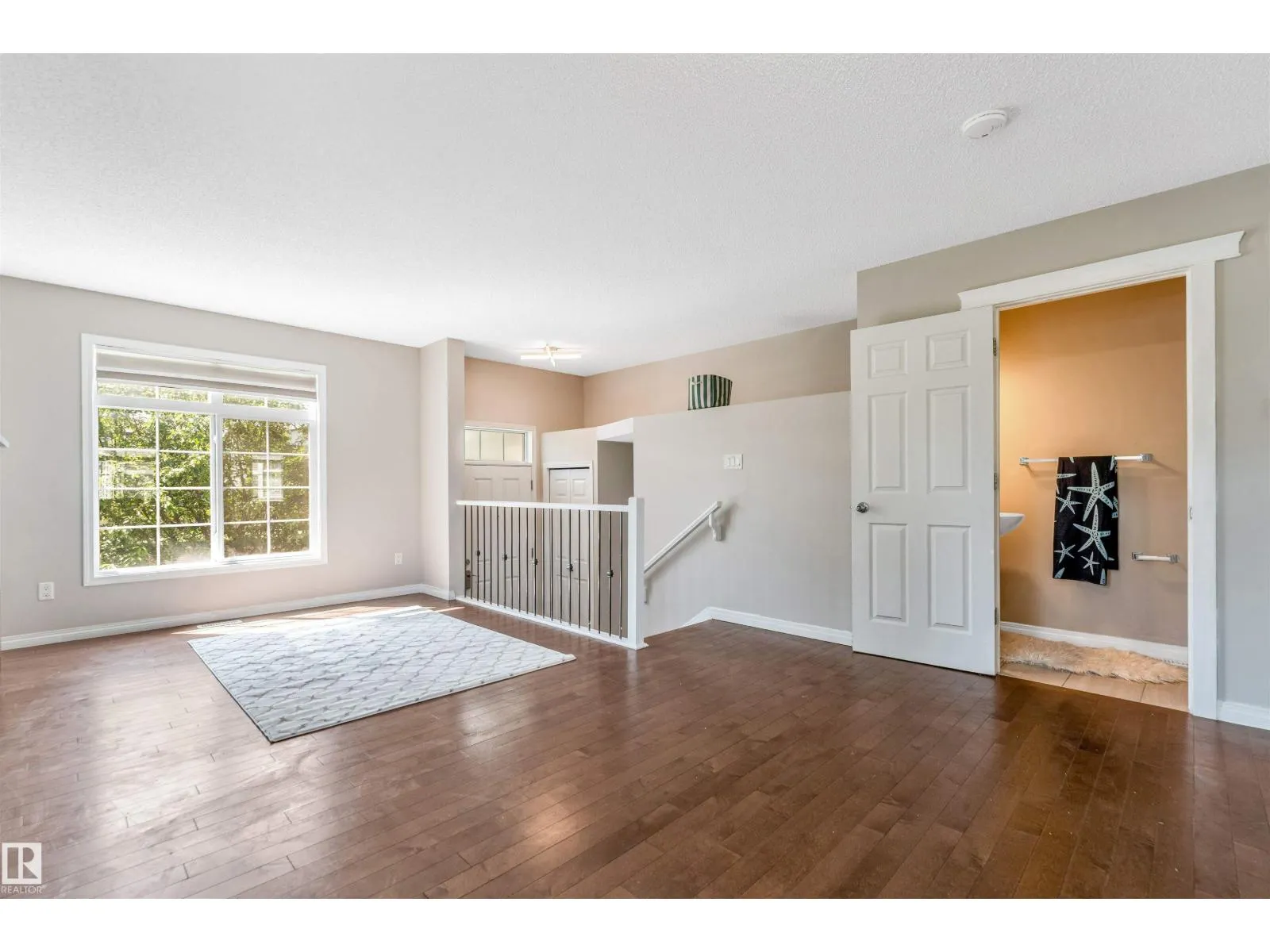 #50 9151 Shaw WY SW