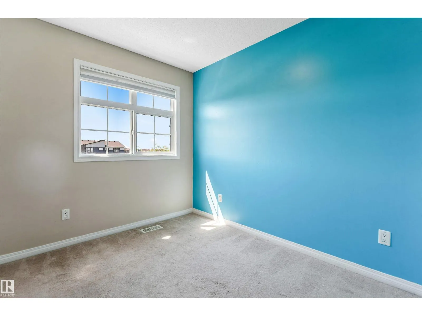 #50 9151 Shaw WY SW