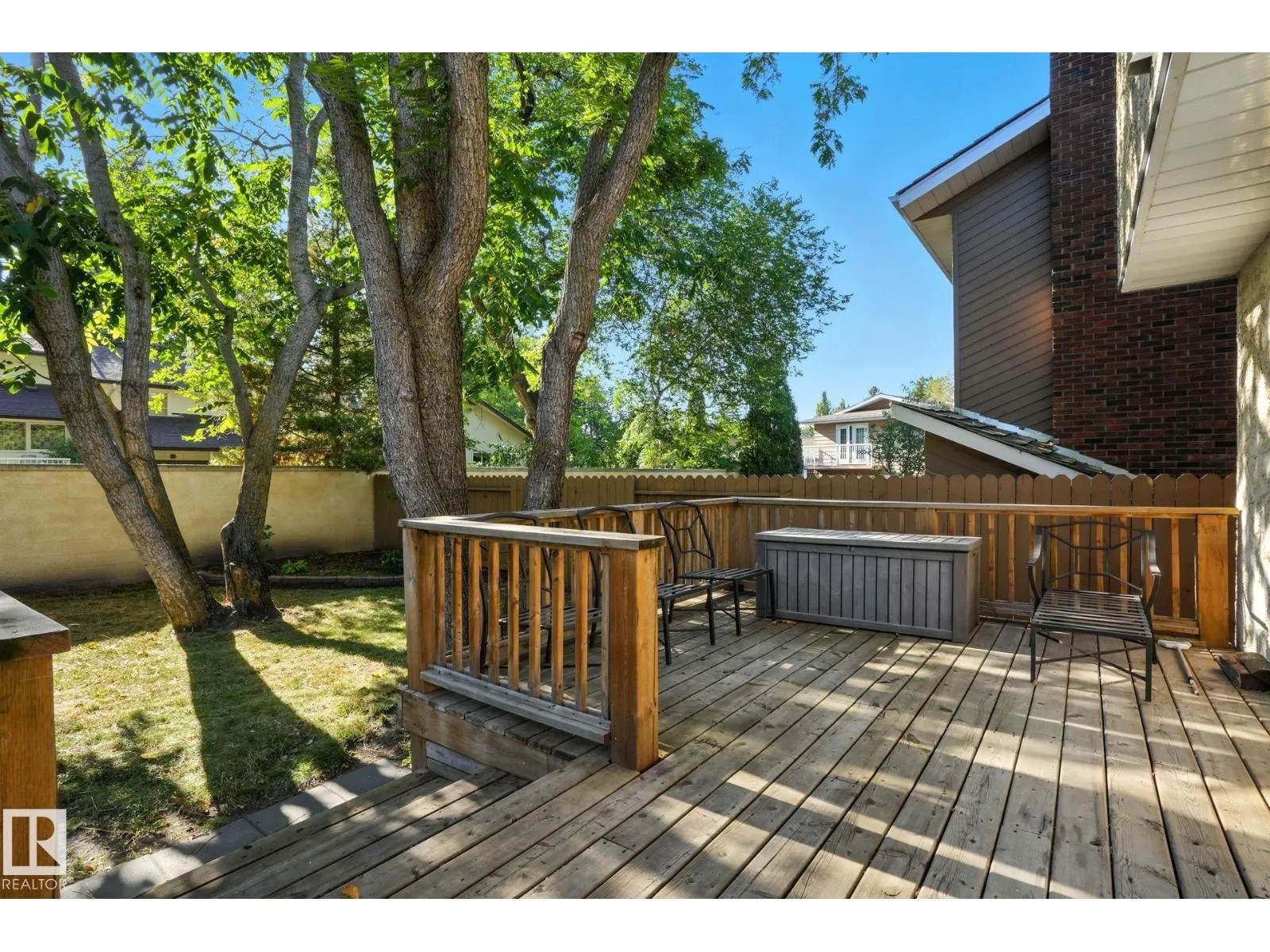 4 GLEN MEADOW CR