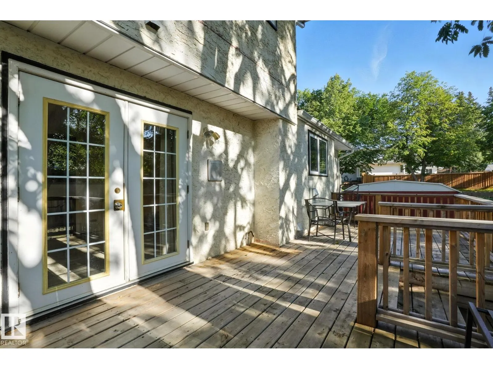 4 GLEN MEADOW CR
