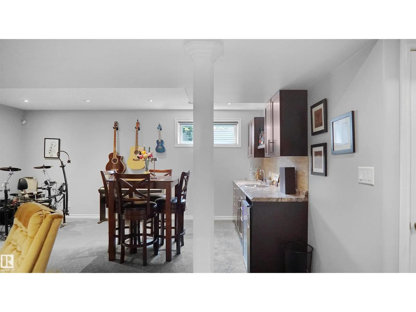 20845 92A AV NW