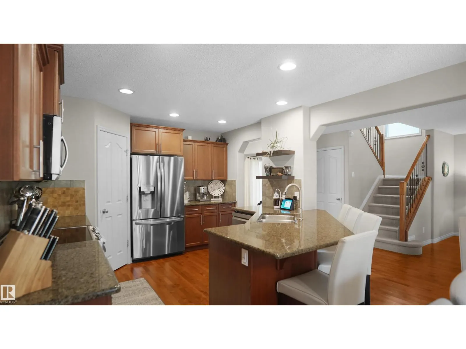 20845 92A AV NW