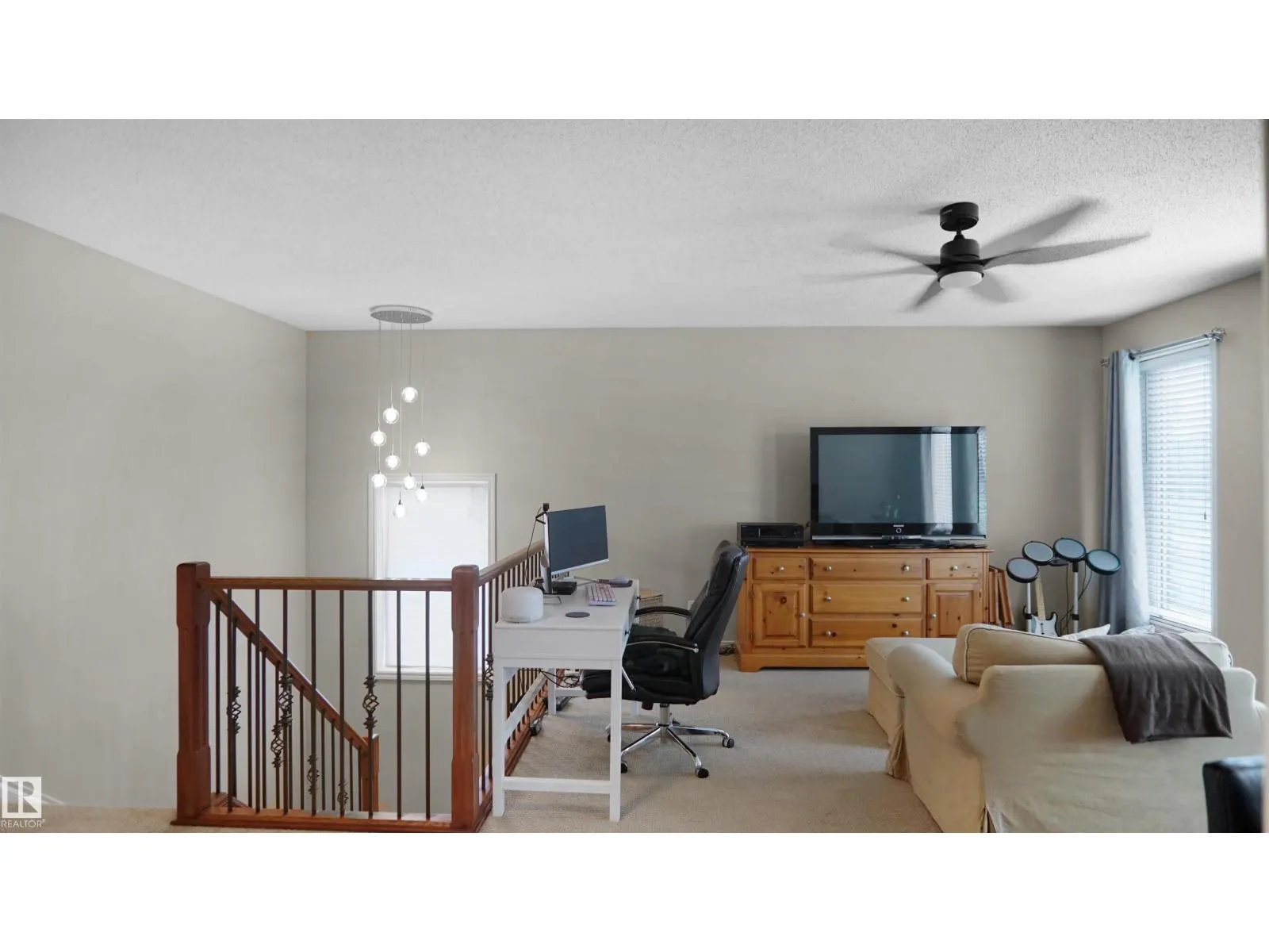 20845 92A AV NW