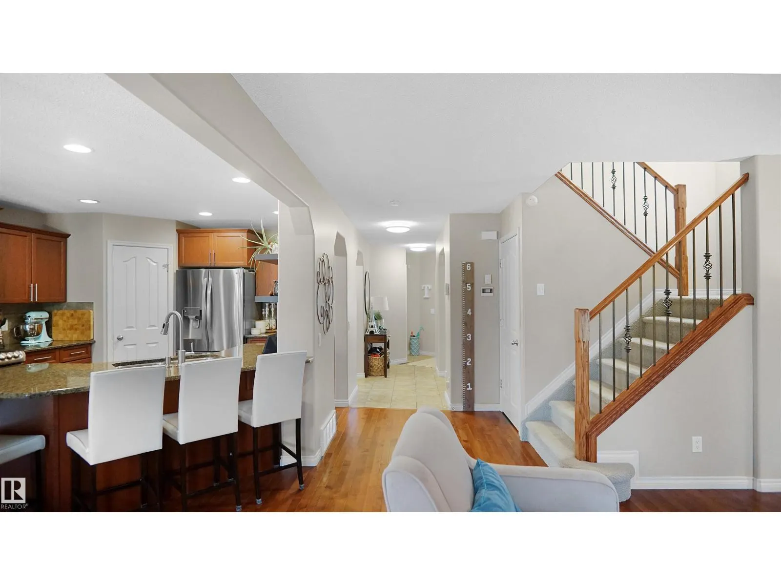 20845 92A AV NW