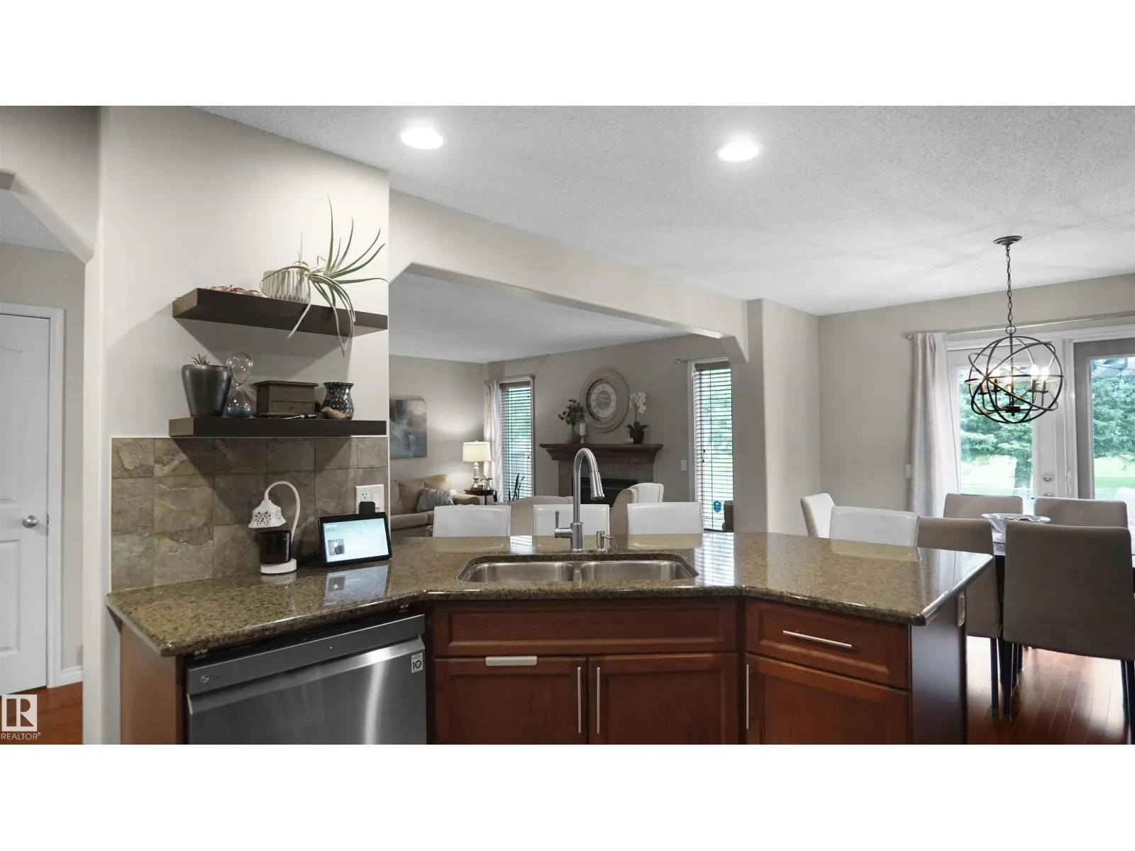 20845 92A AV NW