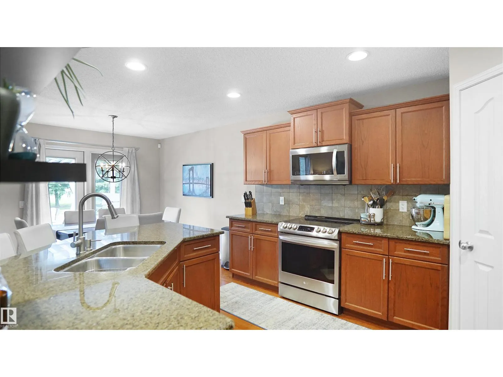 20845 92A AV NW