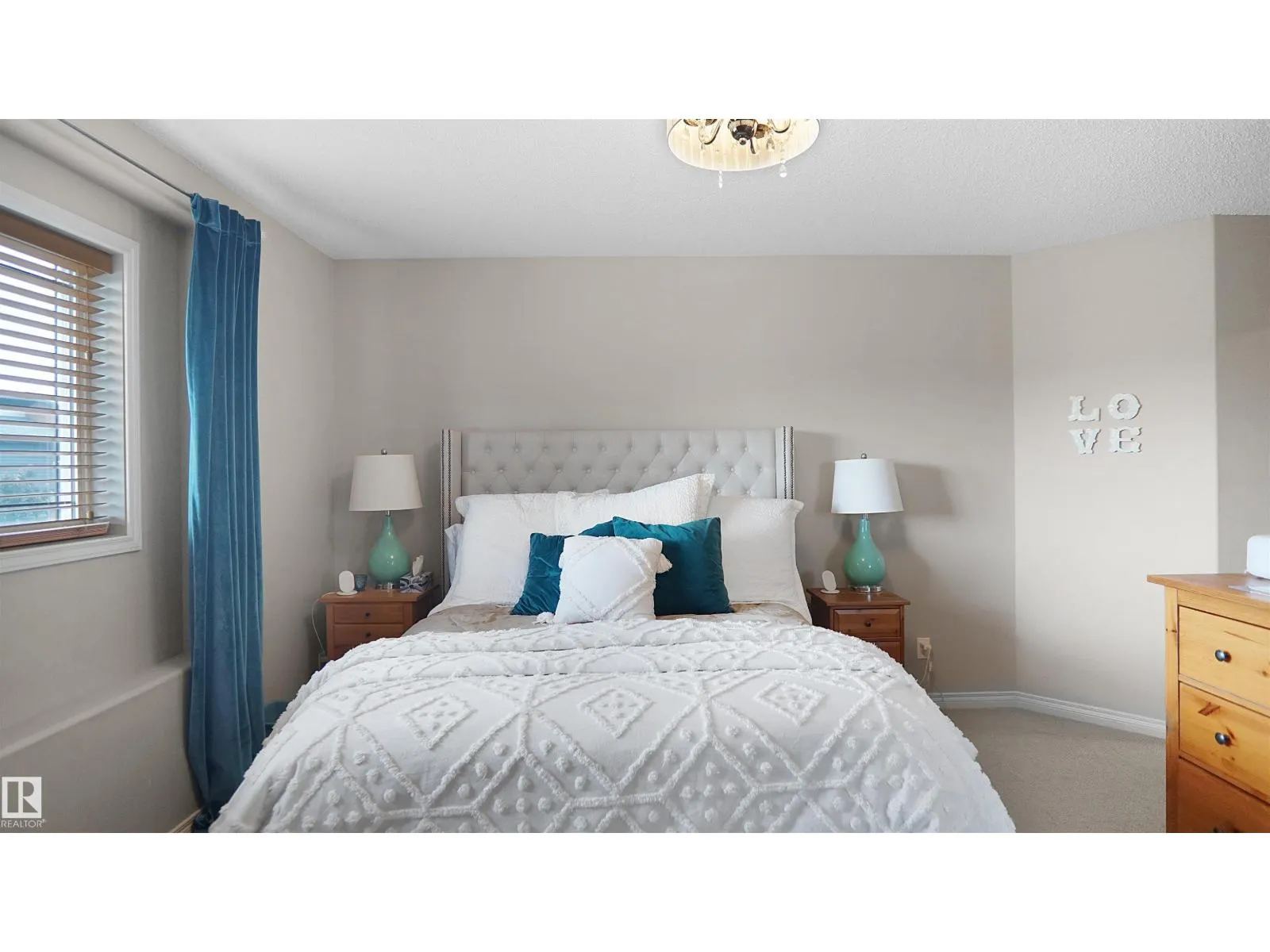 20845 92A AV NW