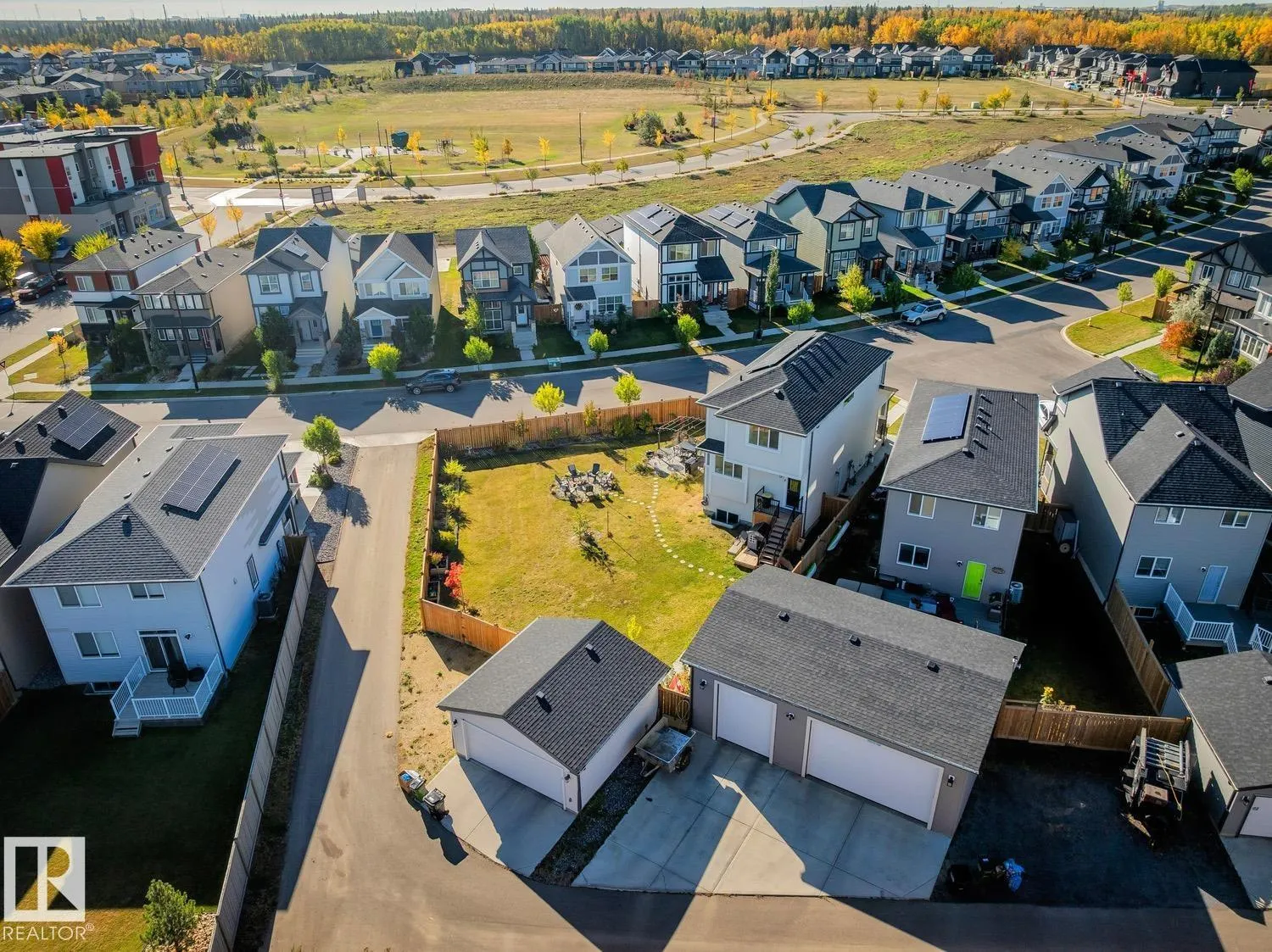 20932 130 AV NW