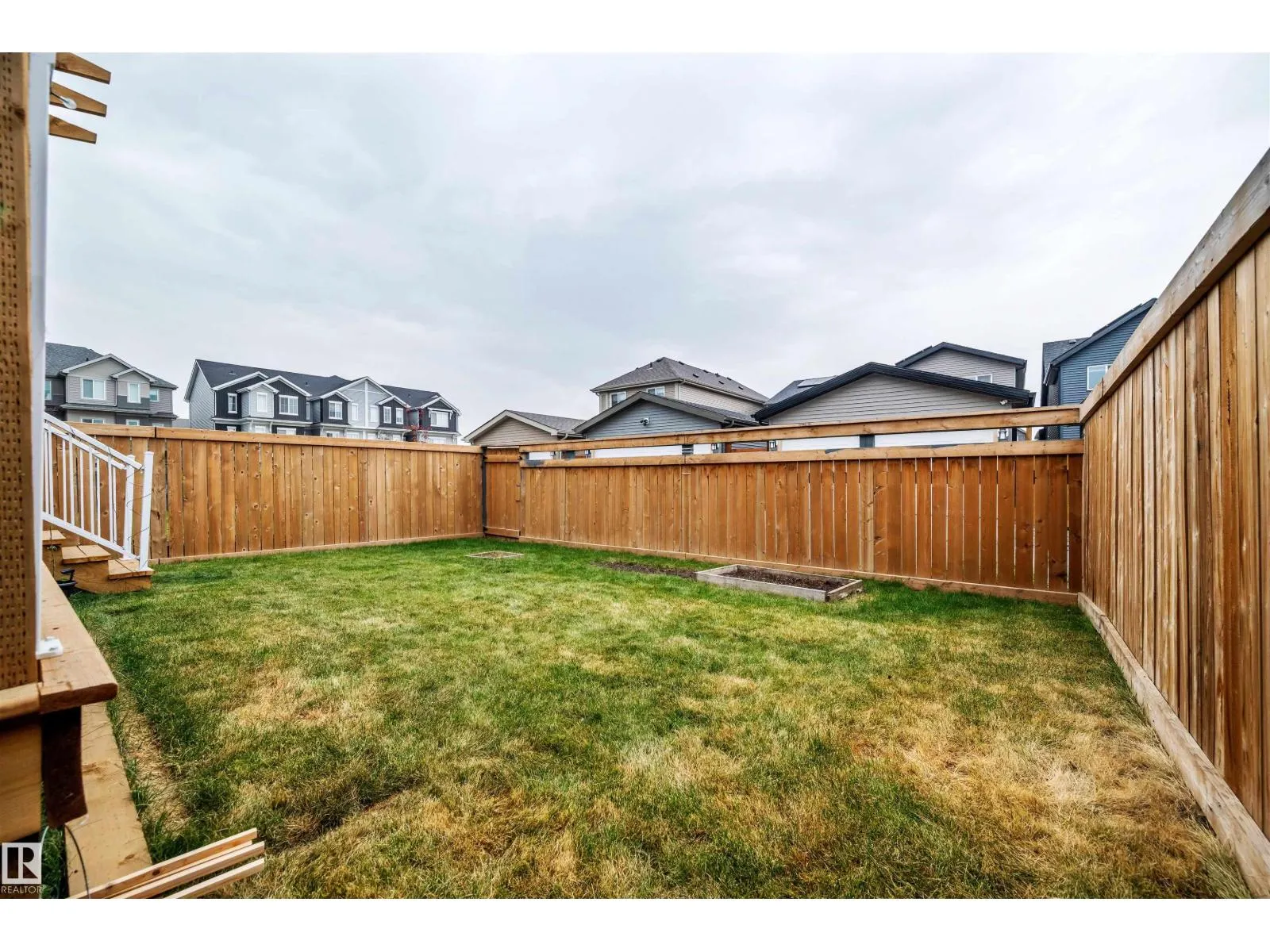 11979 34 AV SW