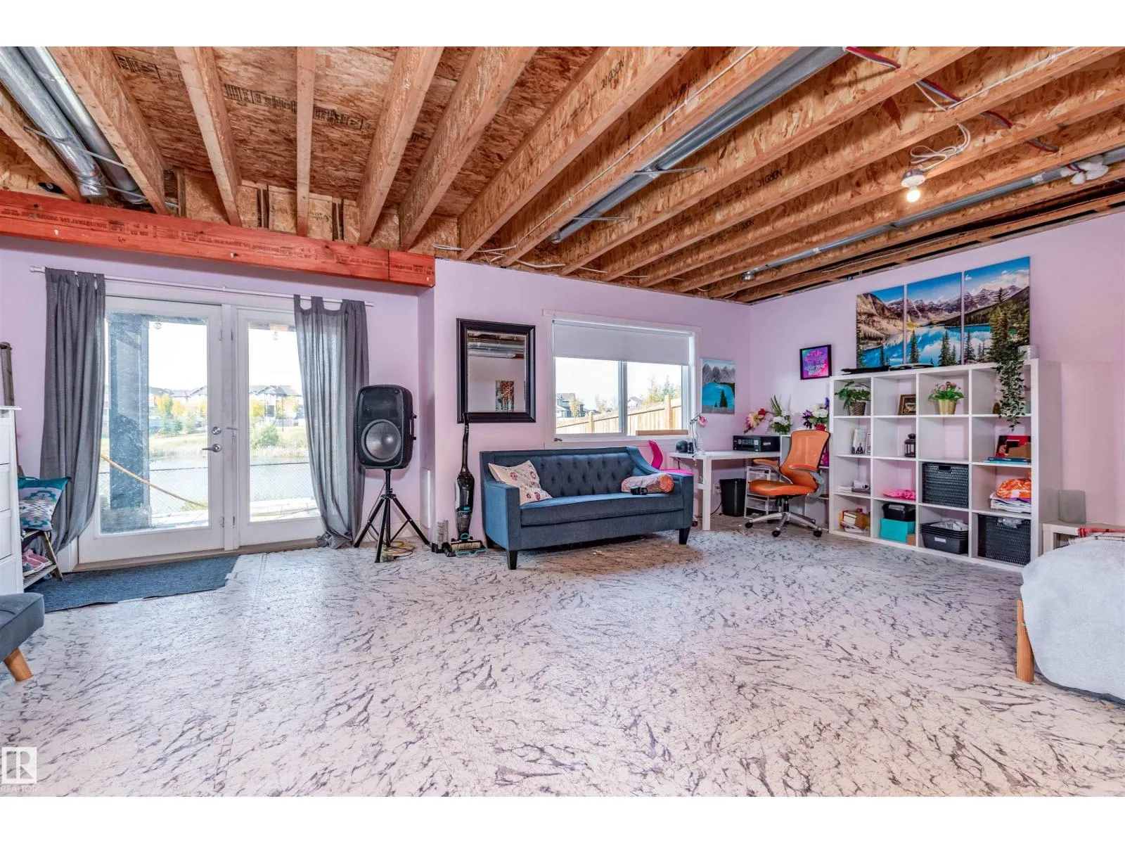 3805 CHERRY LO SW