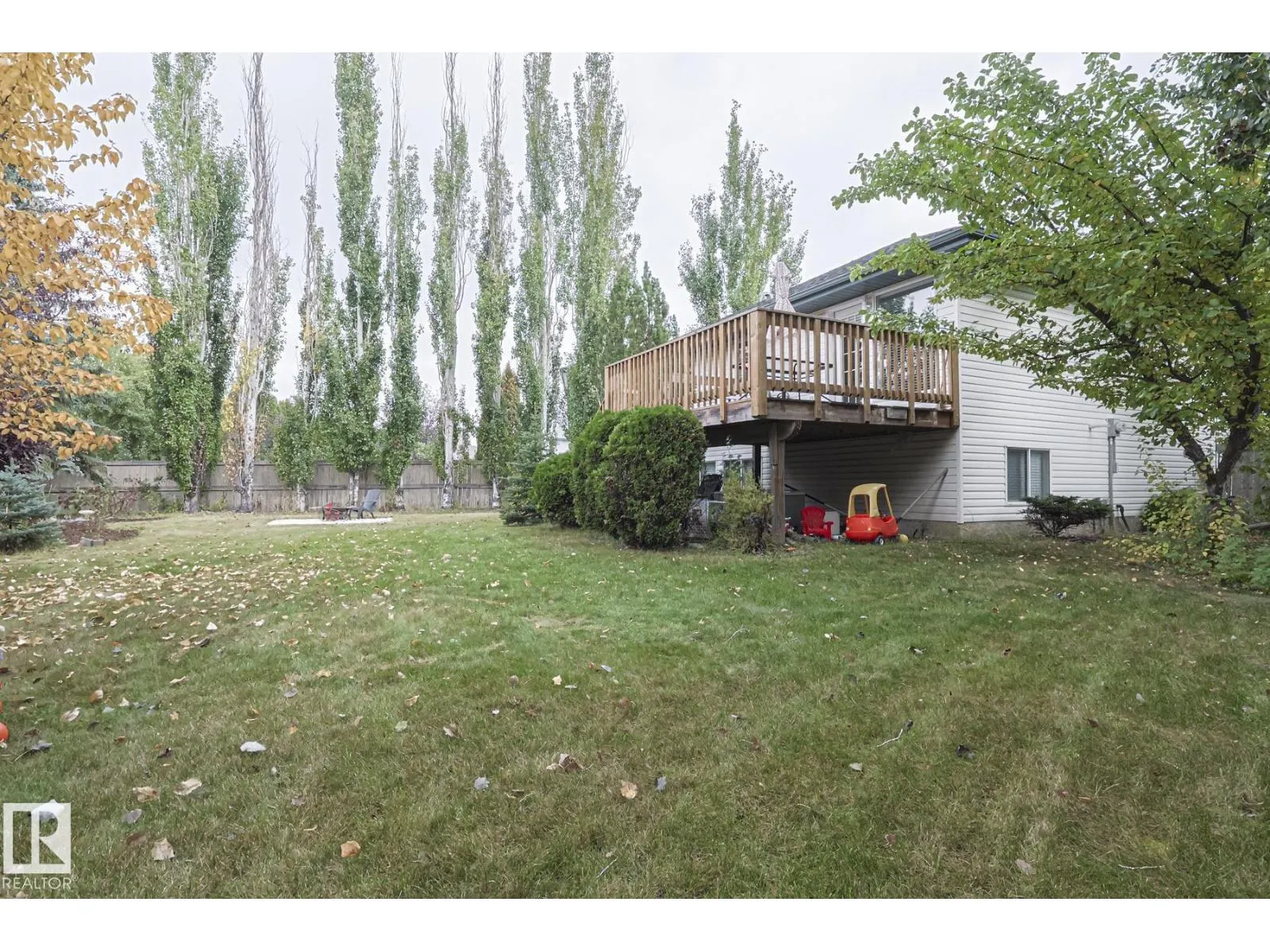 1114 116 ST NW