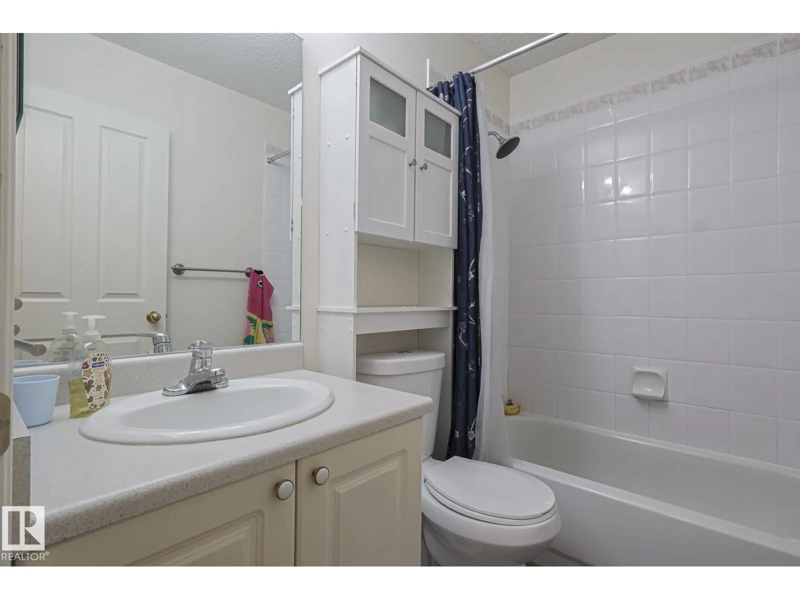 1114 116 ST NW