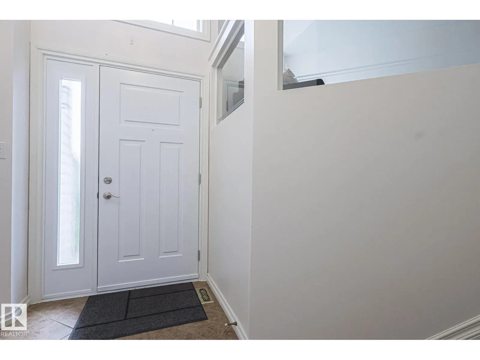 1114 116 ST NW