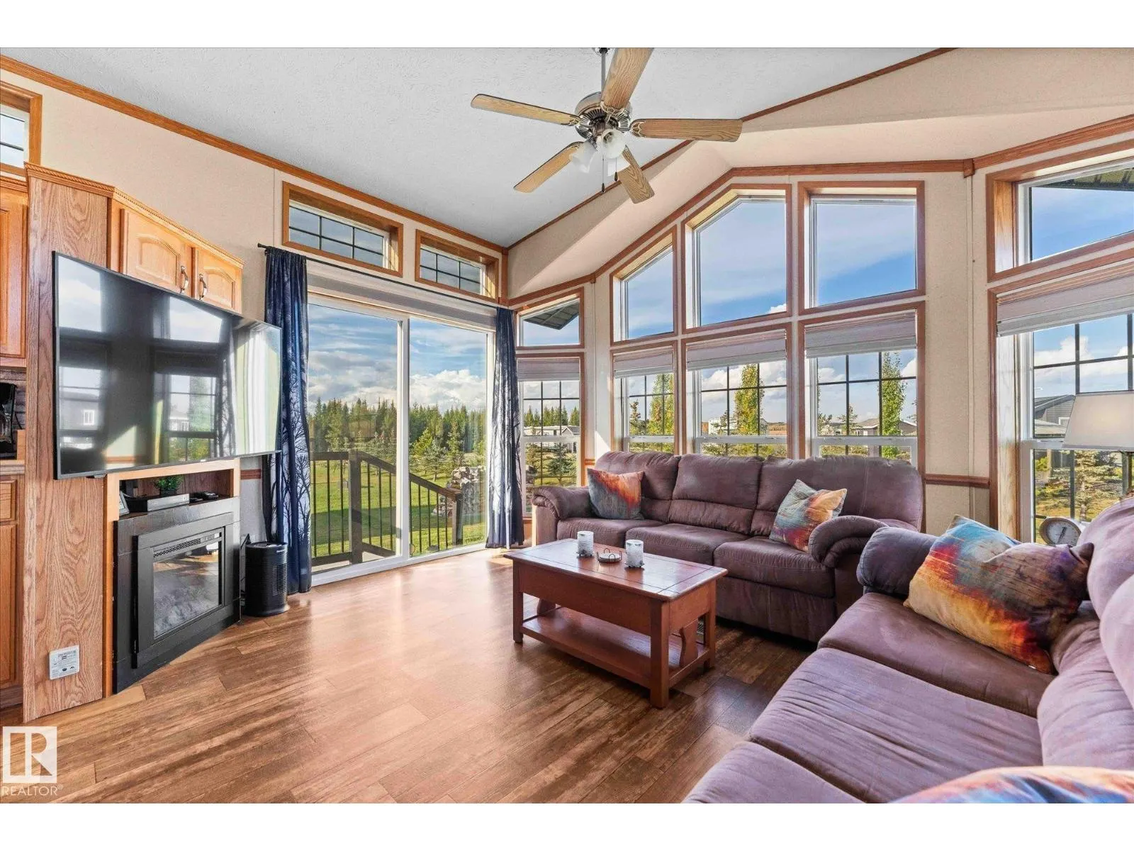 #524 53126 RGE ROAD 70