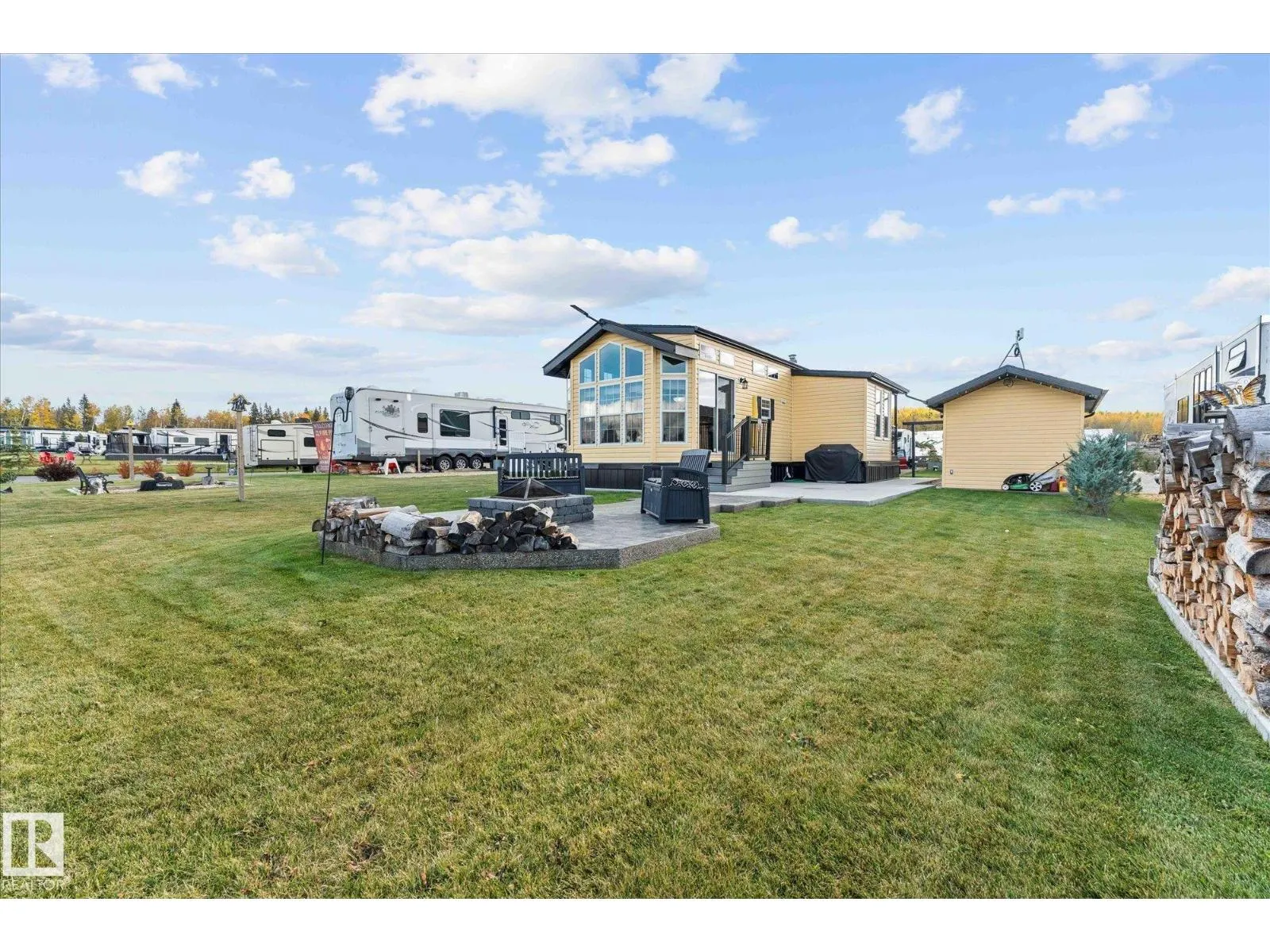 #524 53126 RGE ROAD 70