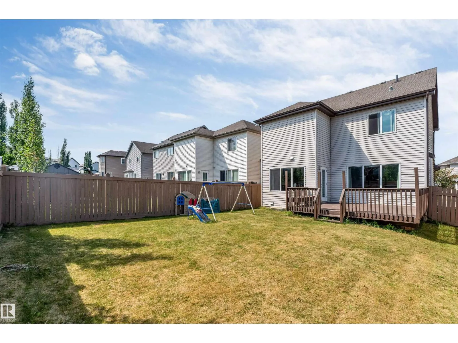 1115 61 ST SW