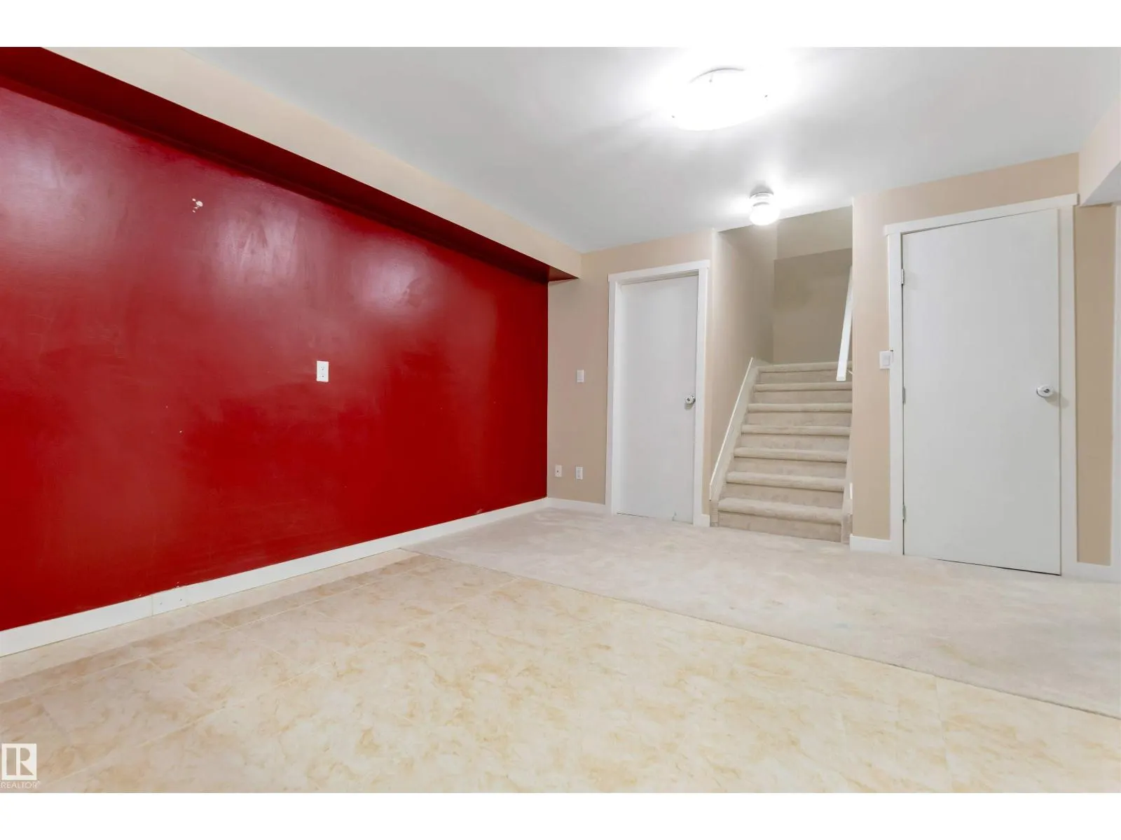 1115 61 ST SW