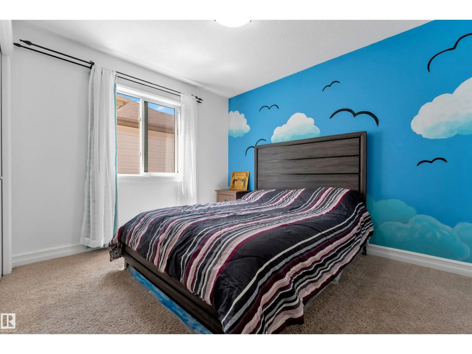 1115 61 ST SW