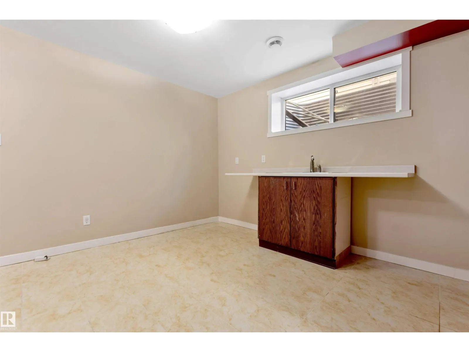 1115 61 ST SW