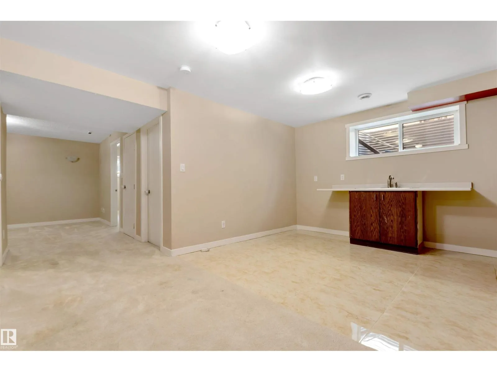 1115 61 ST SW