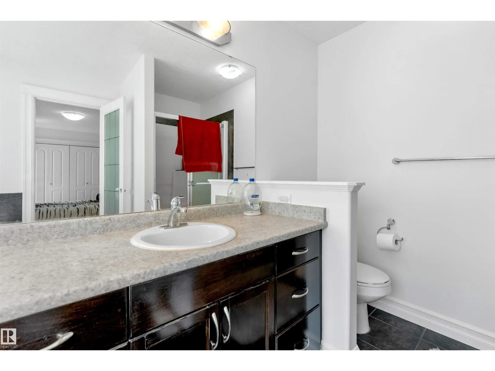 1115 61 ST SW