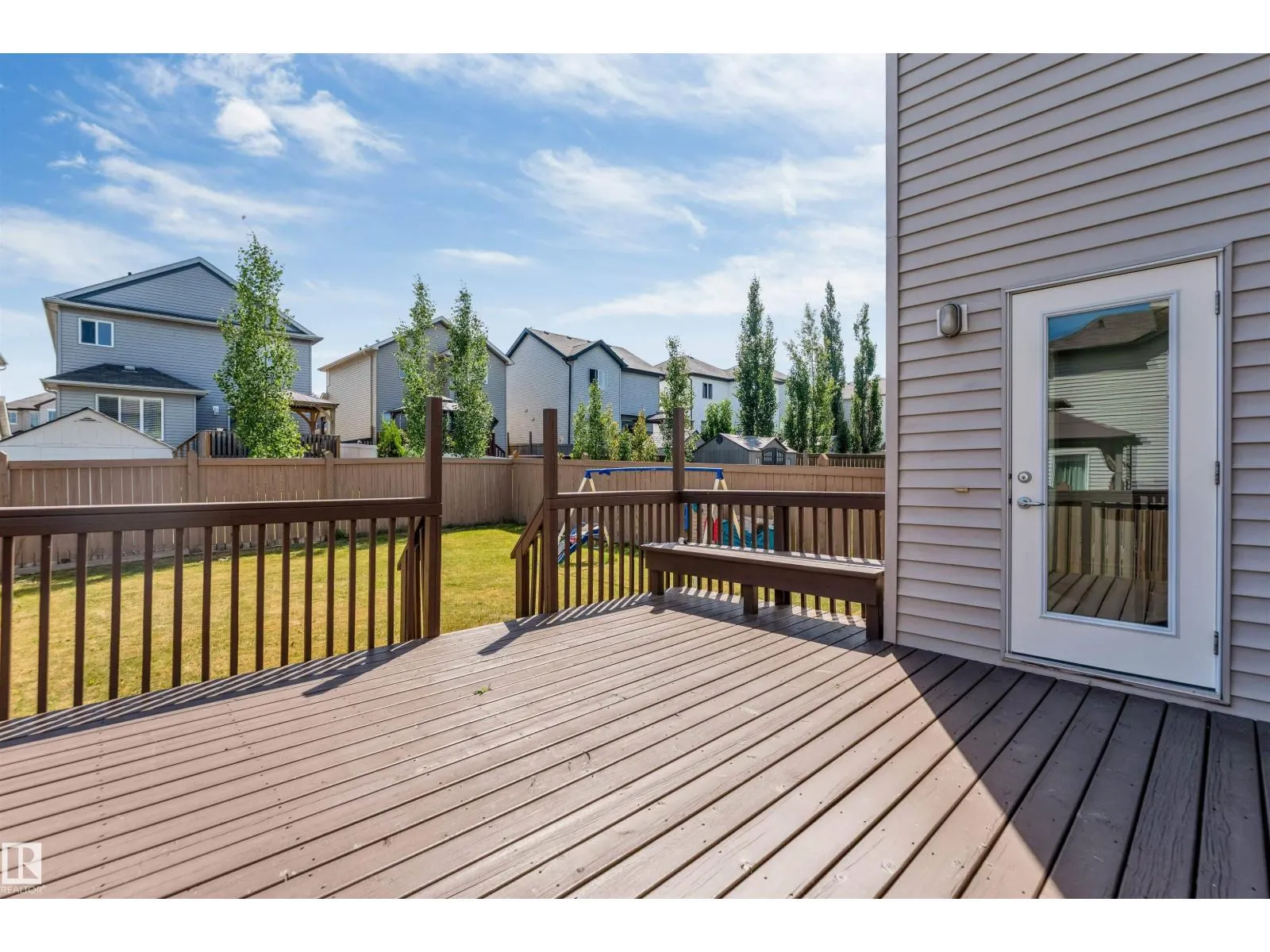 1115 61 ST SW