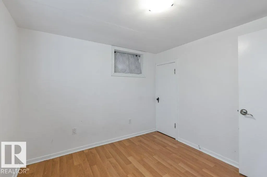 10749 72 AV NW