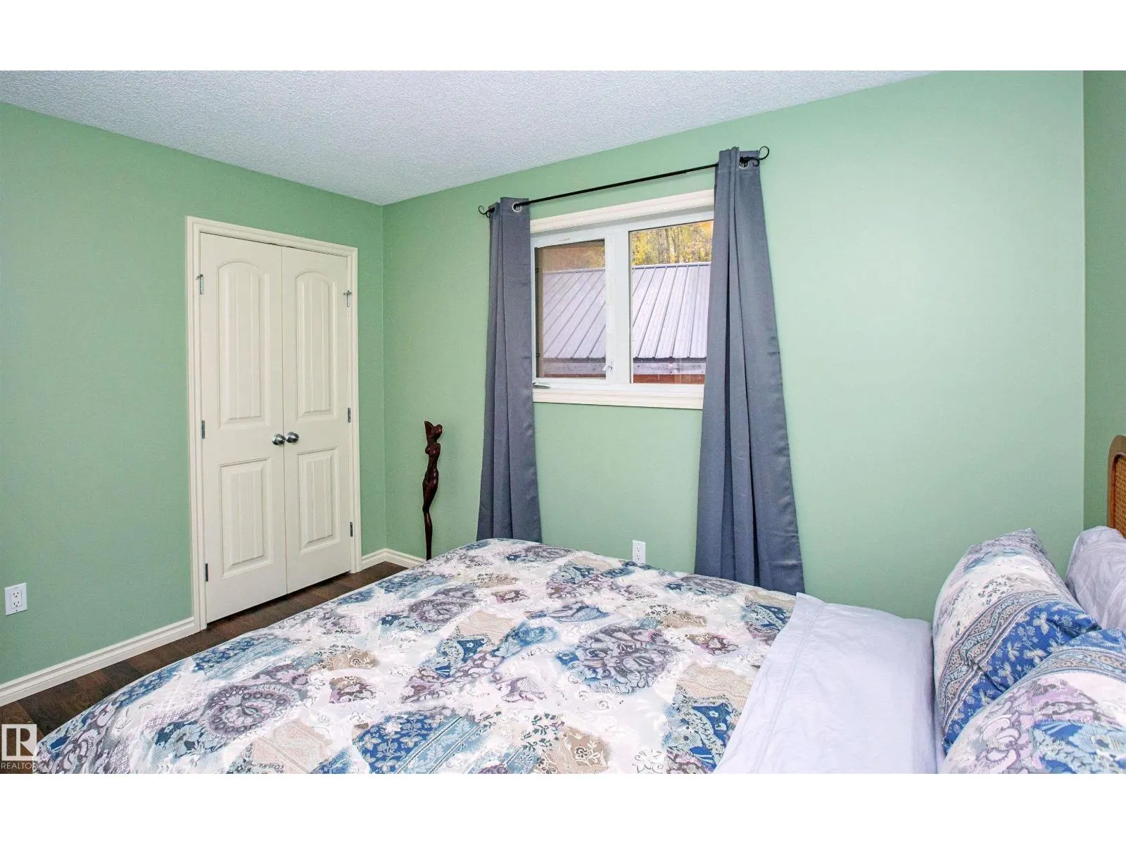 #34 102062 TWP ROAD 594