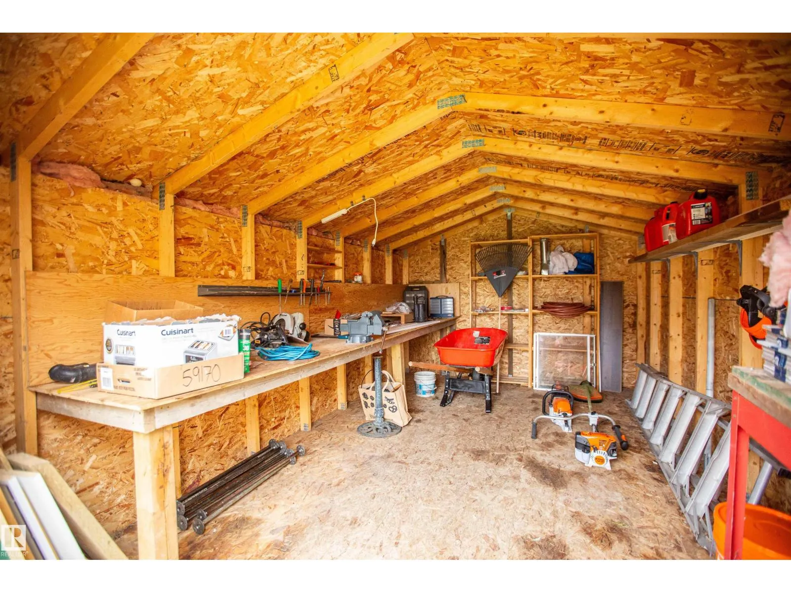 #34 102062 TWP ROAD 594