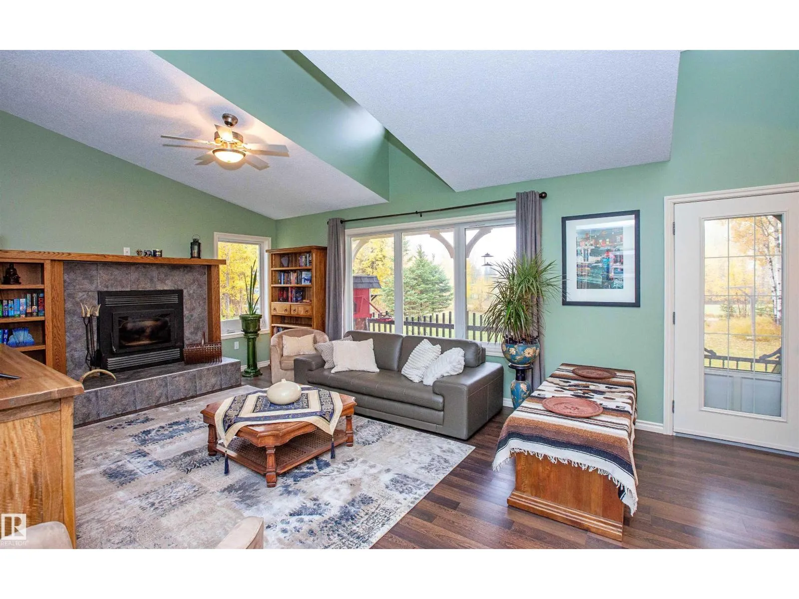 #34 102062 TWP ROAD 594