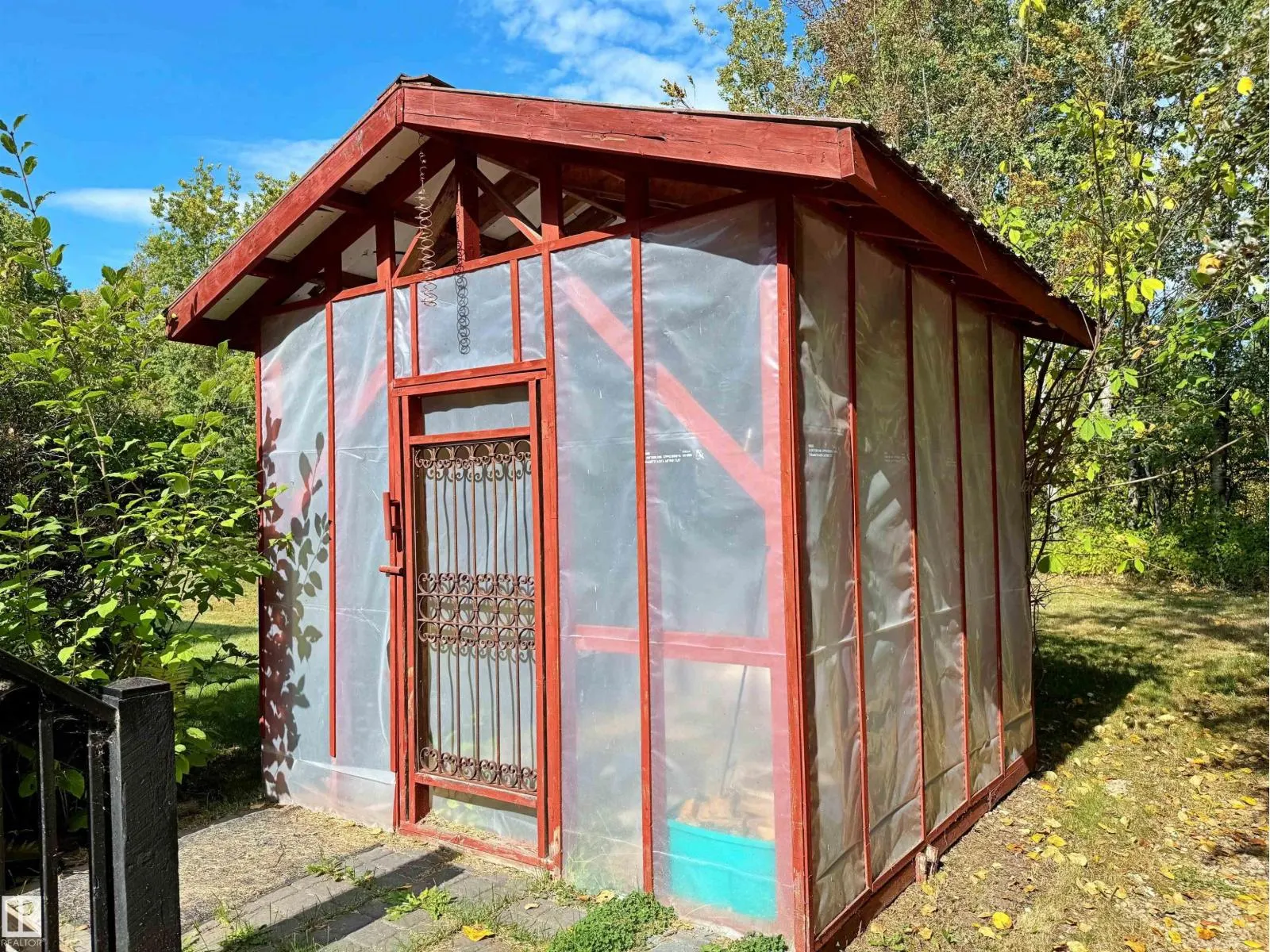 #34 102062 TWP ROAD 594
