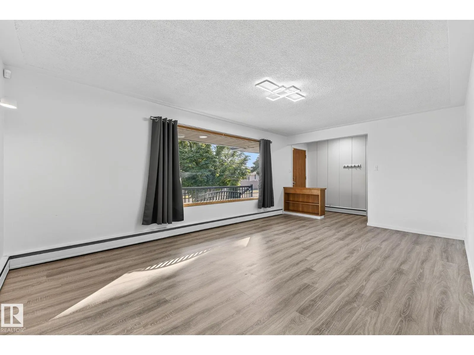12410 134 AV NW NW