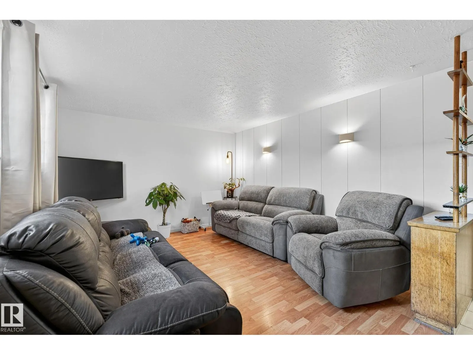 12410 134 AV NW NW