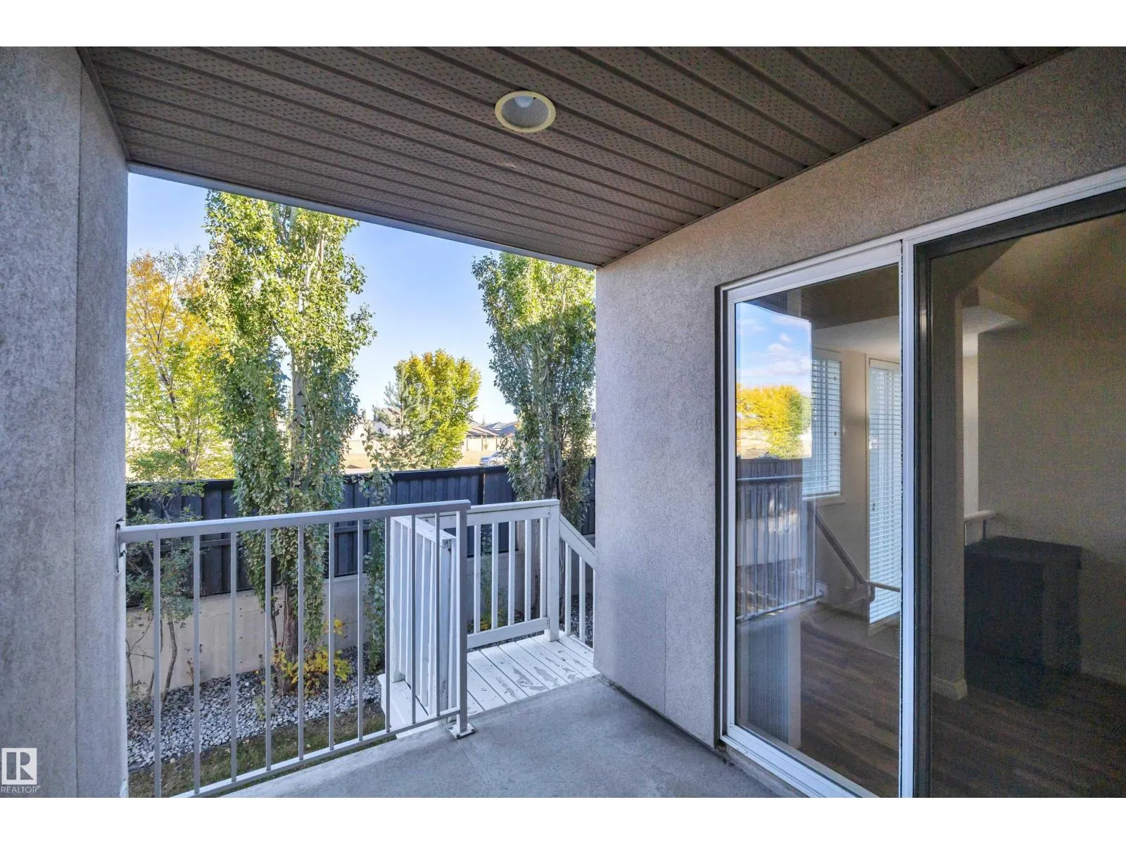 #122 104 WEST HAVEN DR