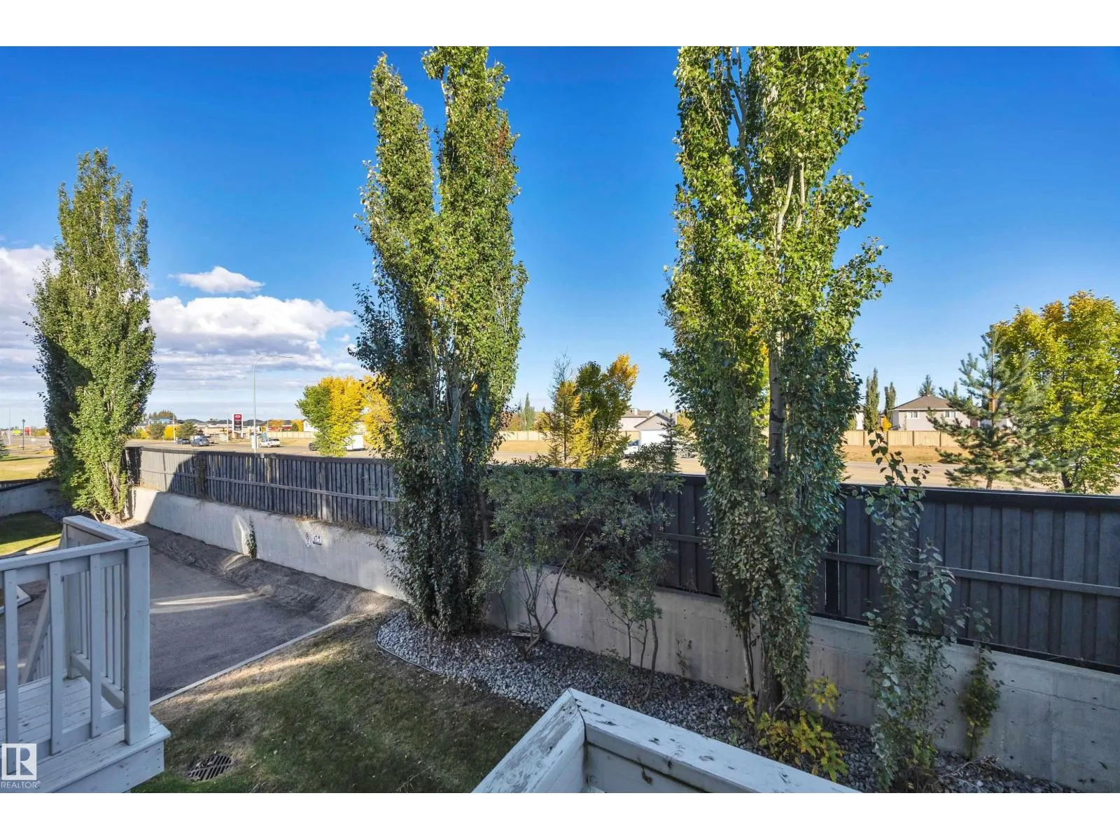 #122 104 WEST HAVEN DR