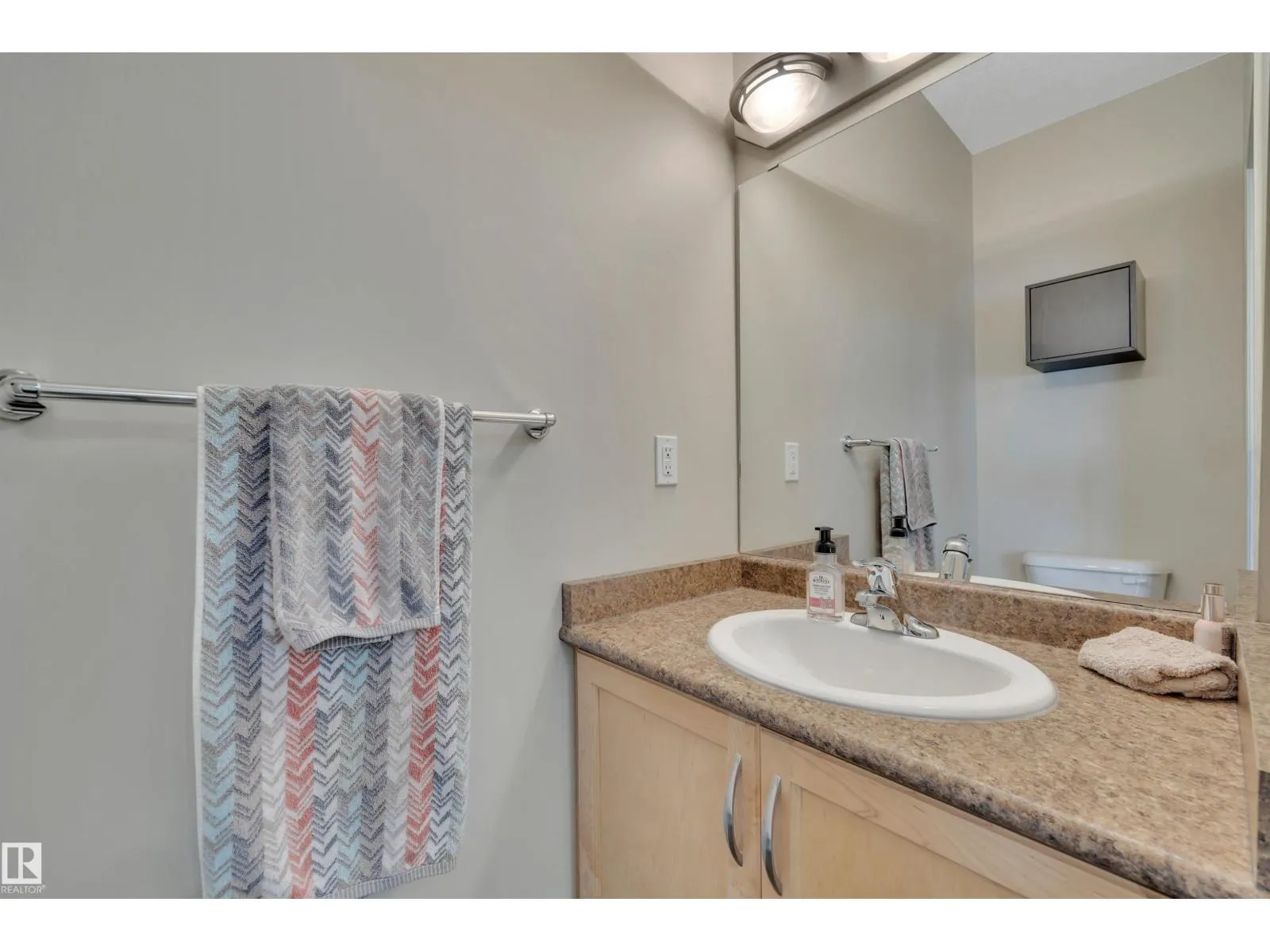 #122 104 WEST HAVEN DR