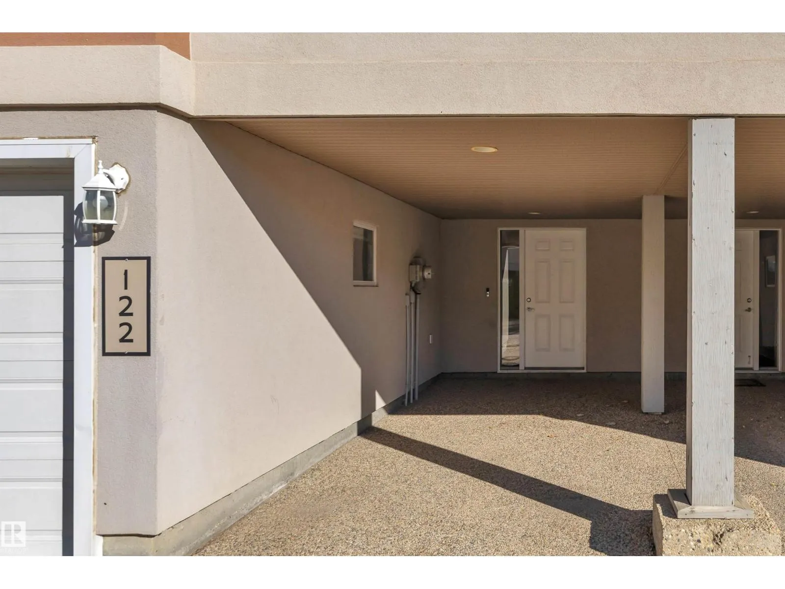 #122 104 WEST HAVEN DR
