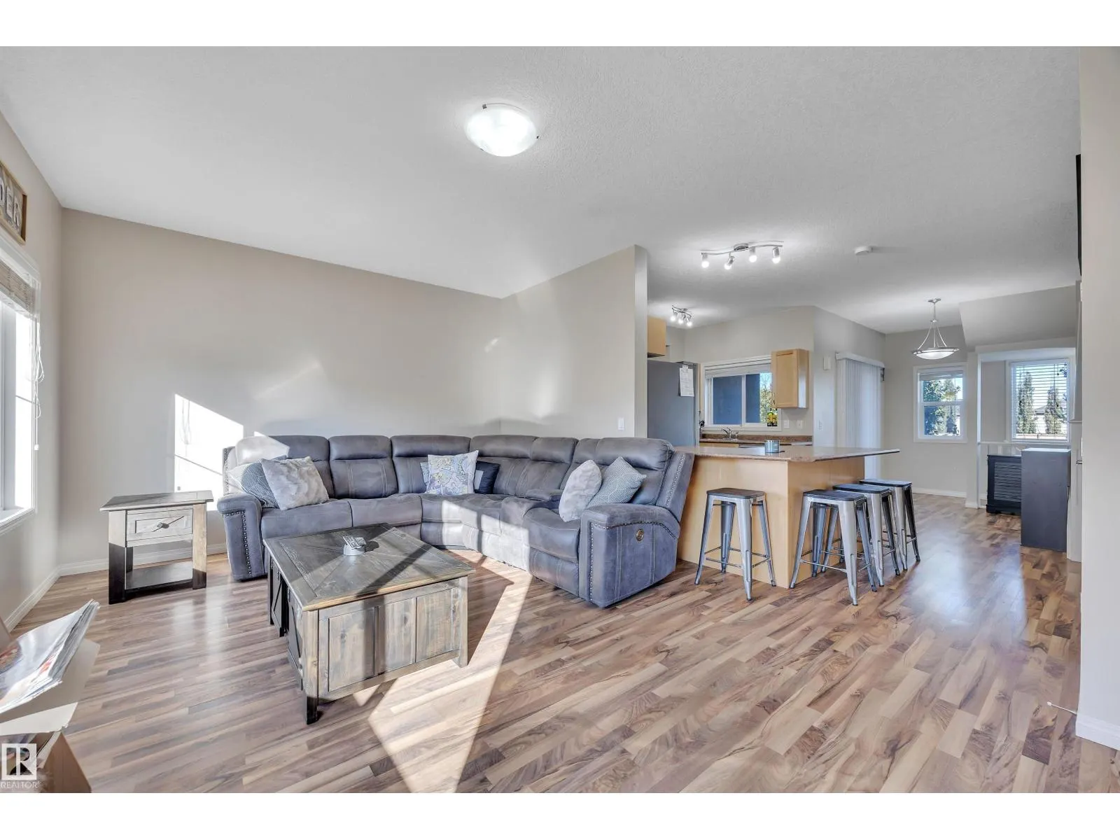 #122 104 WEST HAVEN DR