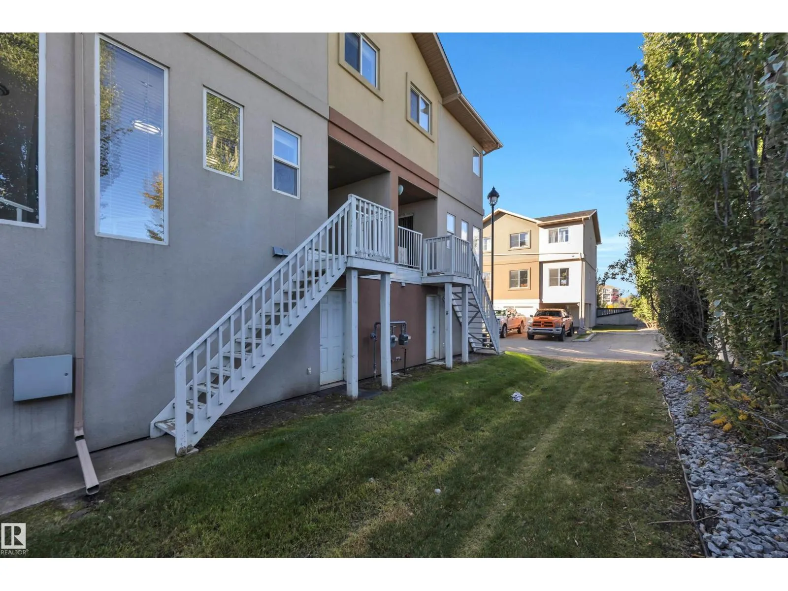 #122 104 WEST HAVEN DR